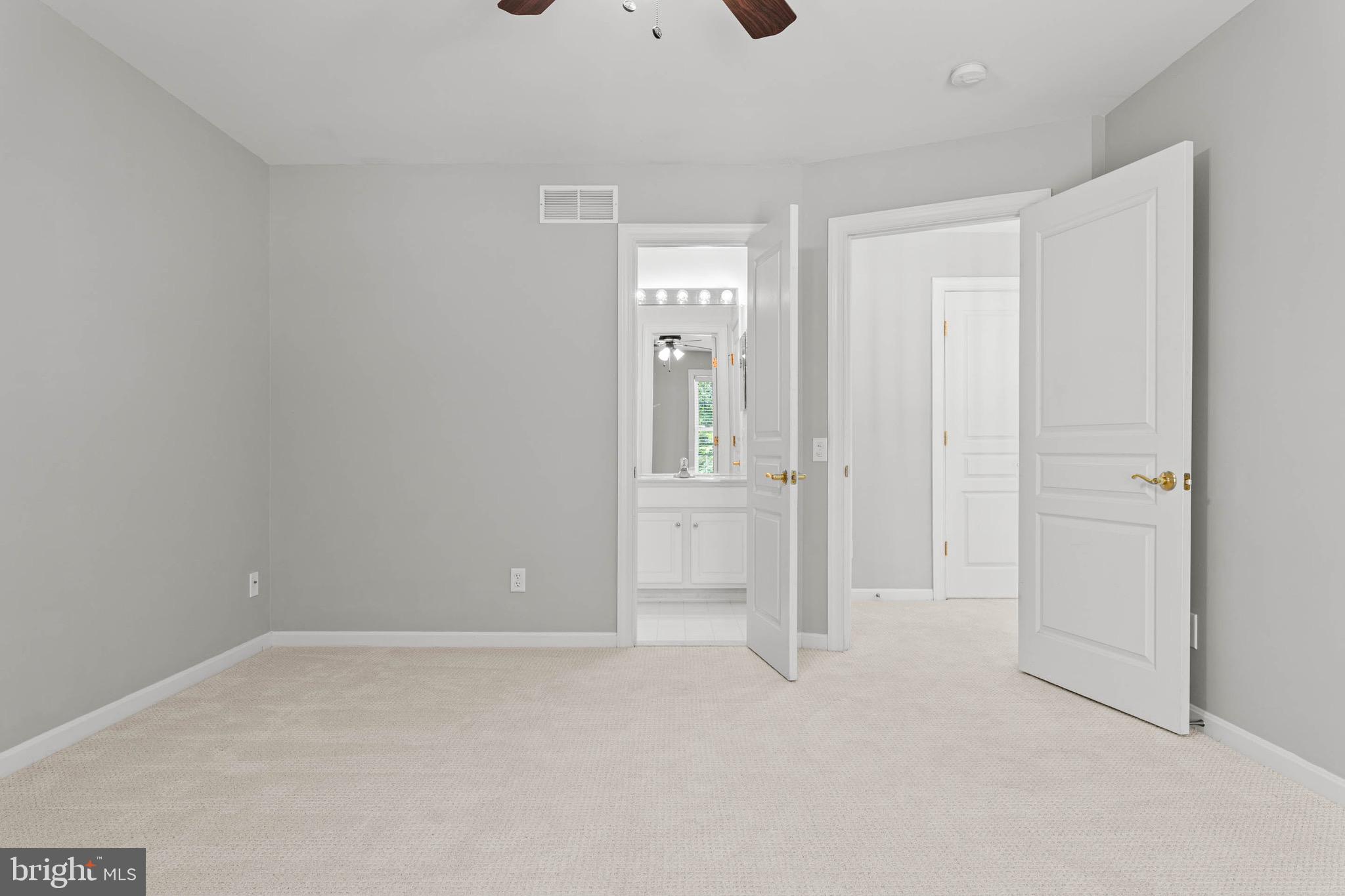 SPRINGTON POINTE WOODS - Residential