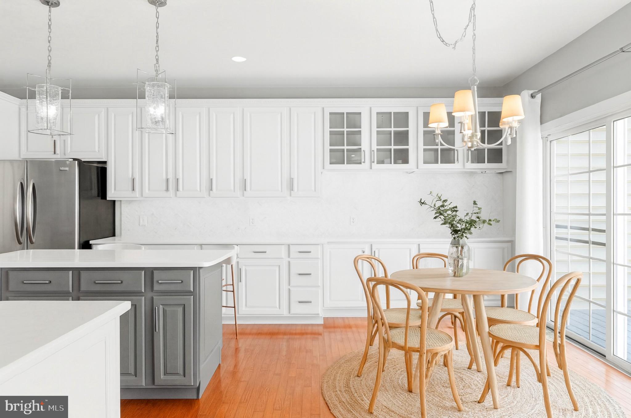 SPRINGTON POINTE WOODS - Residential