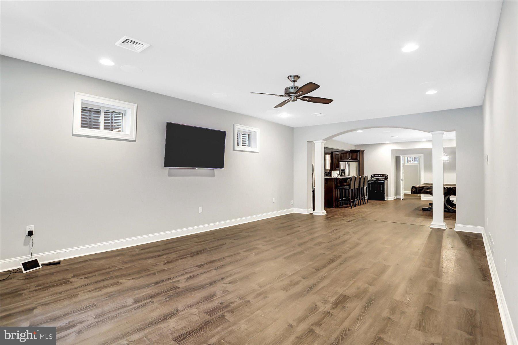 PINEHURST HILLS - Residential