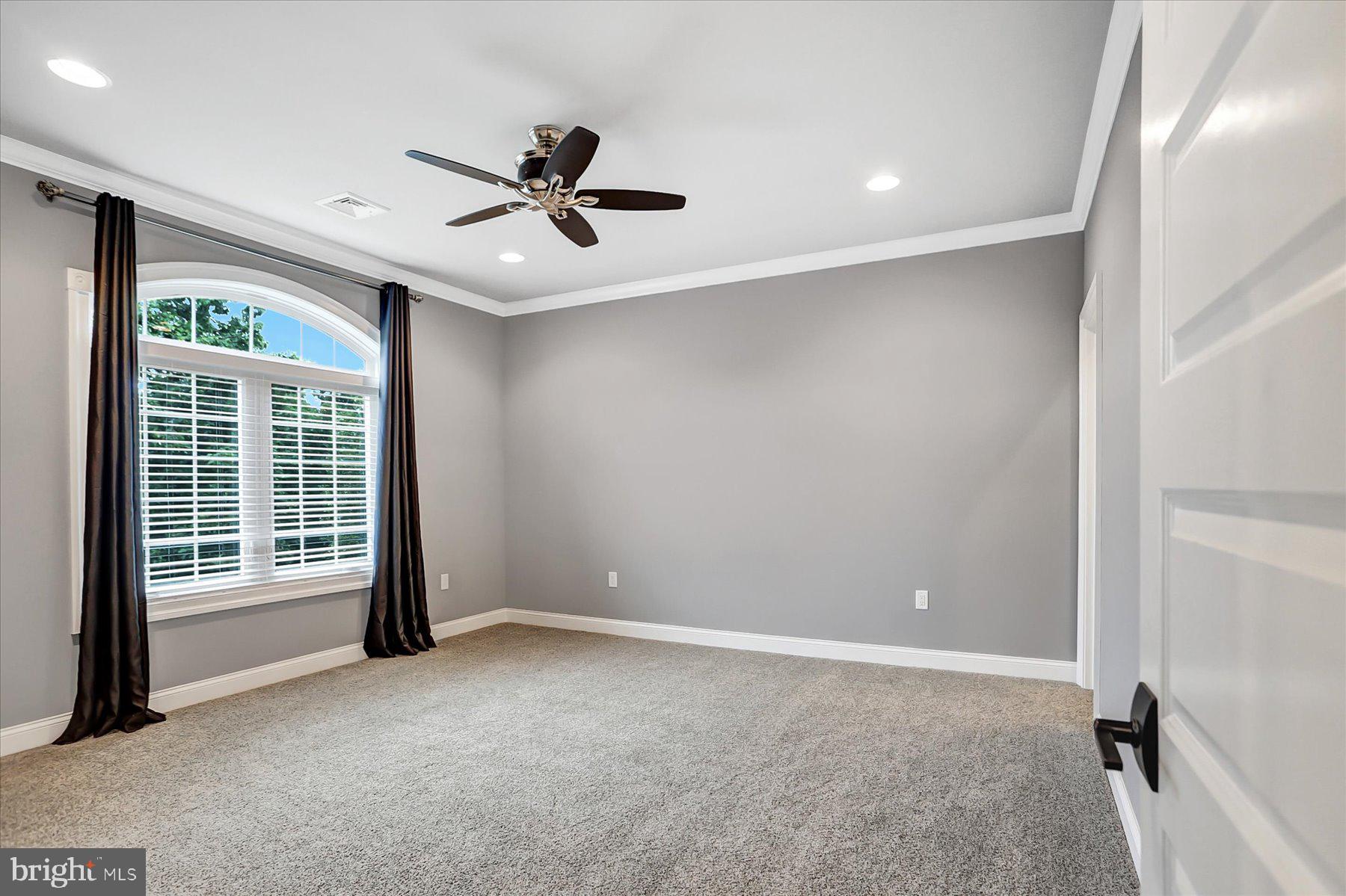 PINEHURST HILLS - Residential