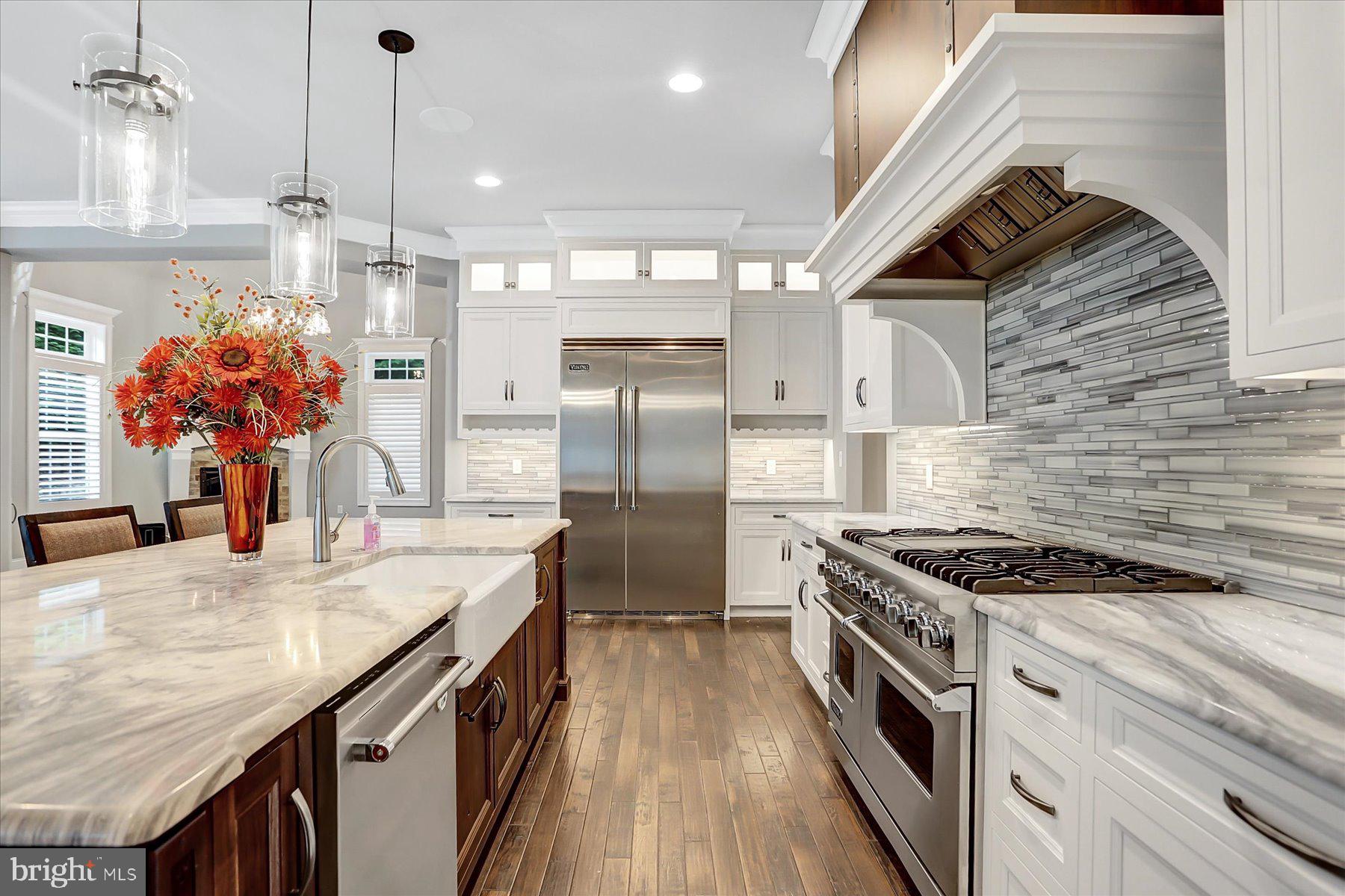 PINEHURST HILLS - Residential