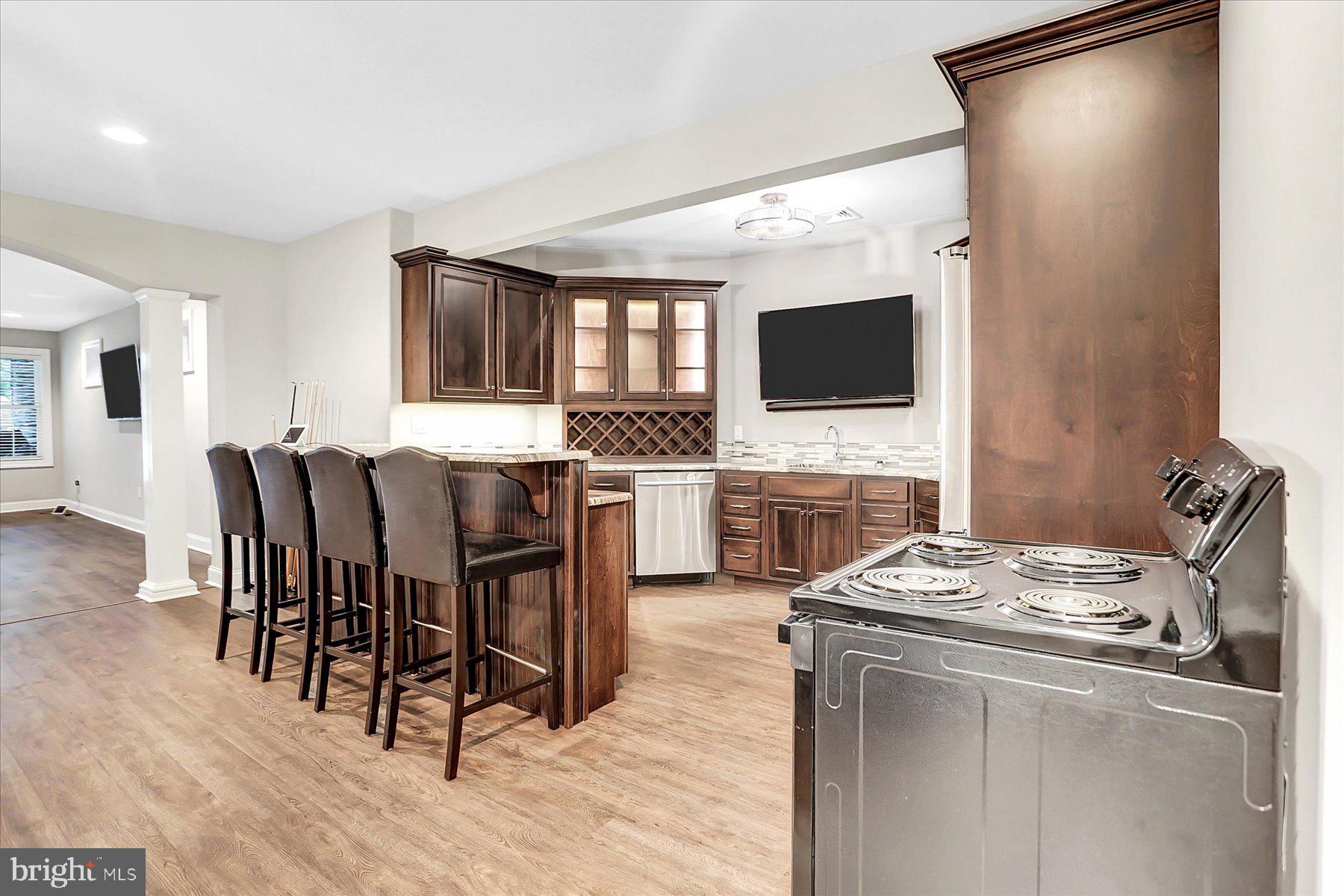 PINEHURST HILLS - Residential