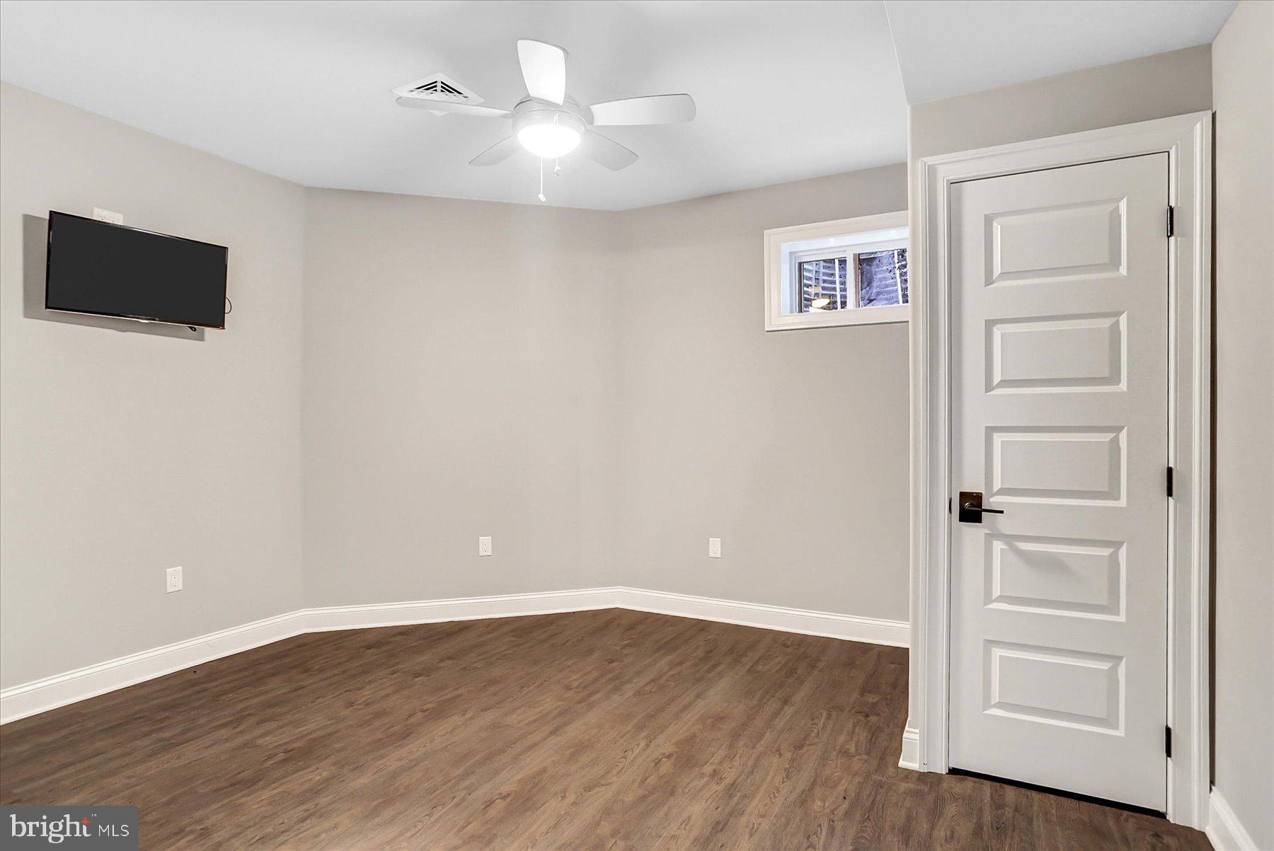 PINEHURST HILLS - Residential