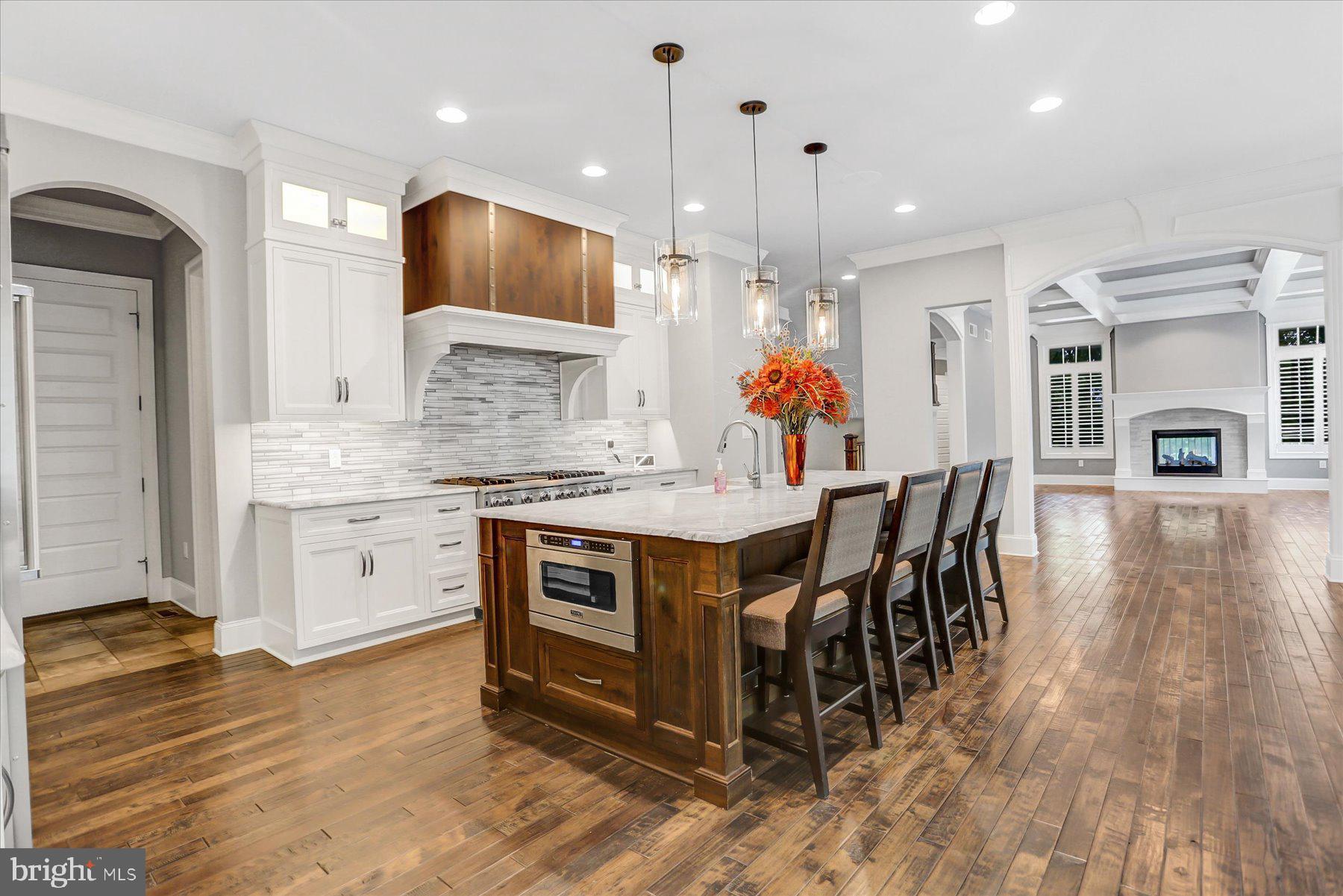 PINEHURST HILLS - Residential