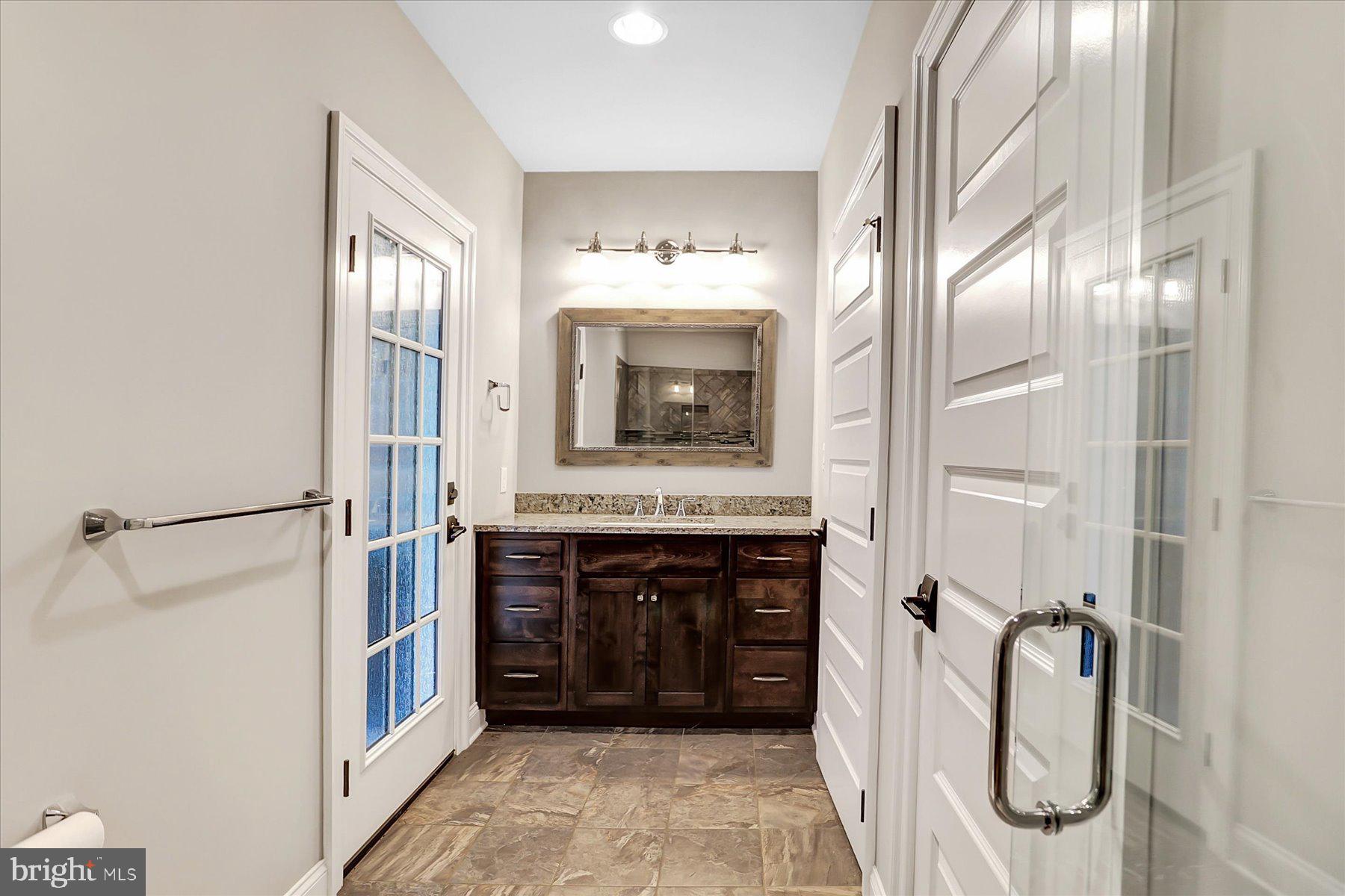 PINEHURST HILLS - Residential