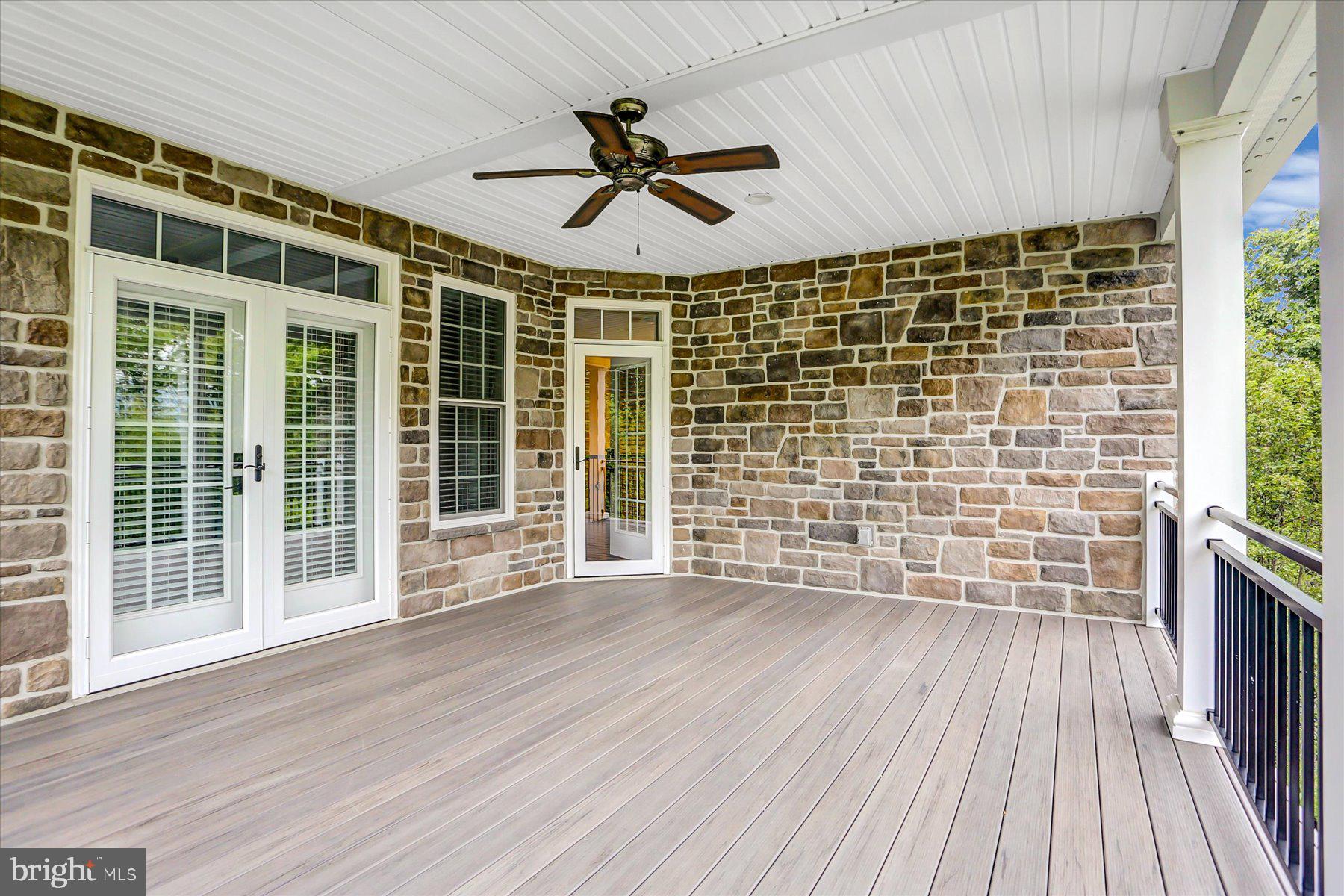 PINEHURST HILLS - Residential