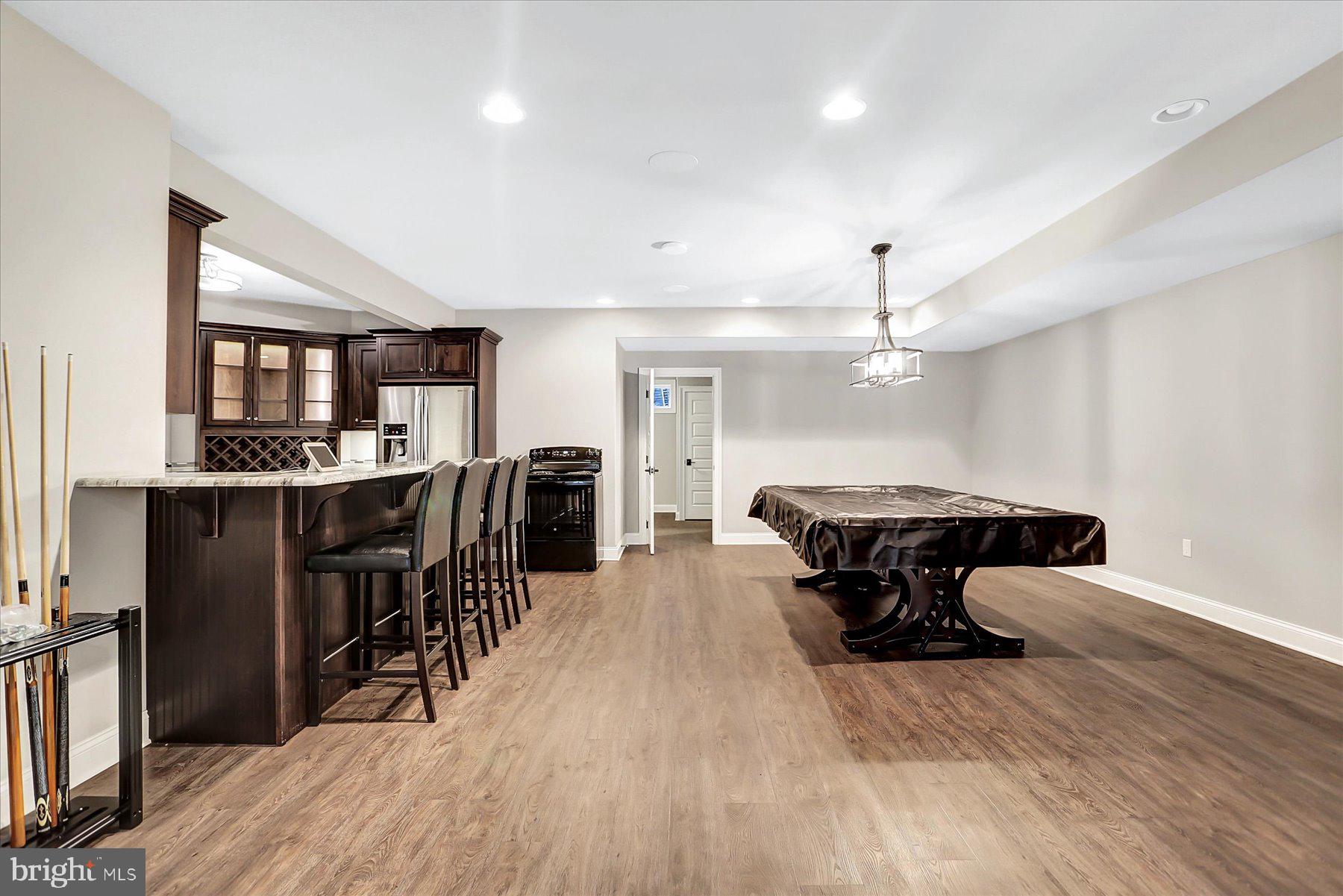 PINEHURST HILLS - Residential