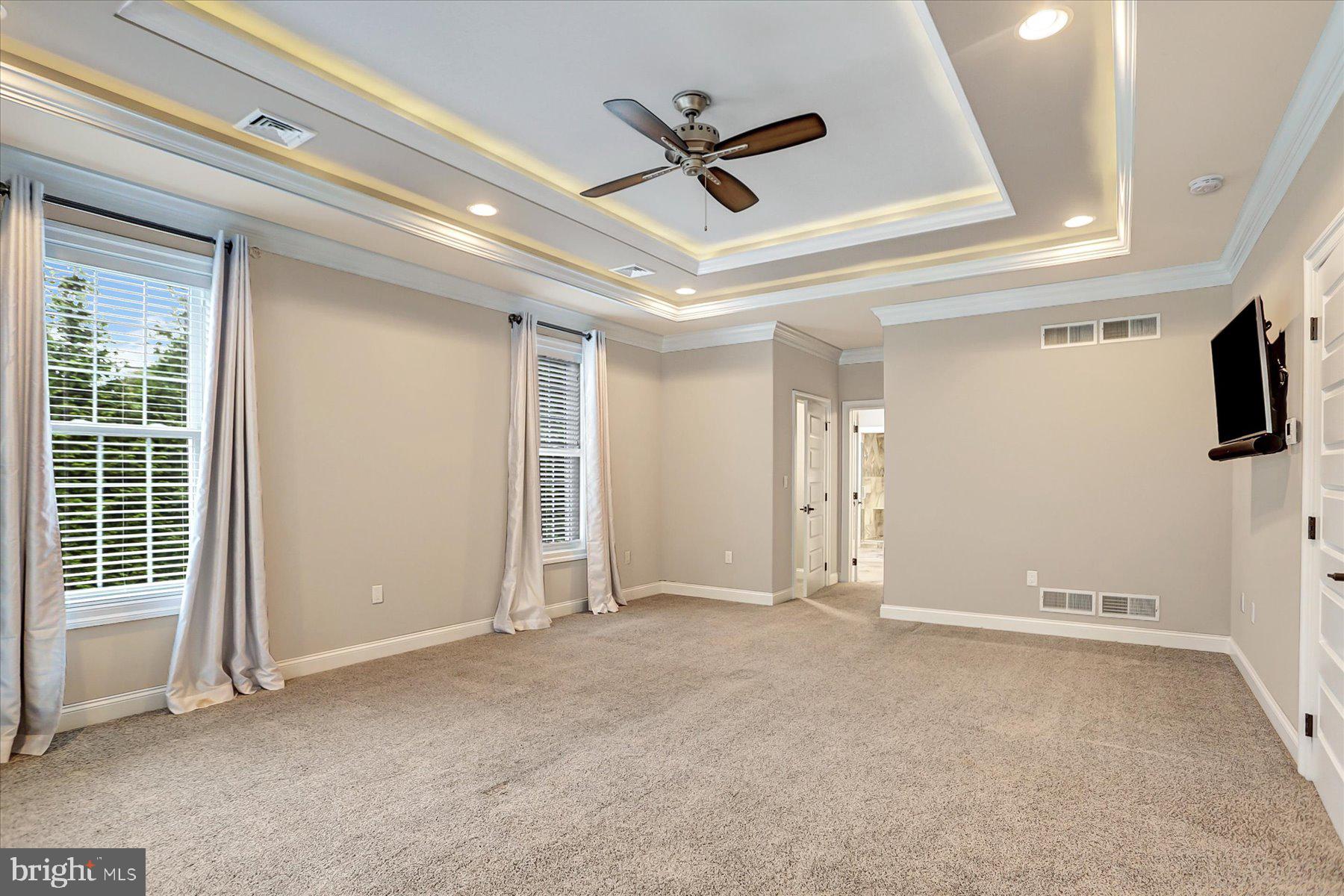 PINEHURST HILLS - Residential