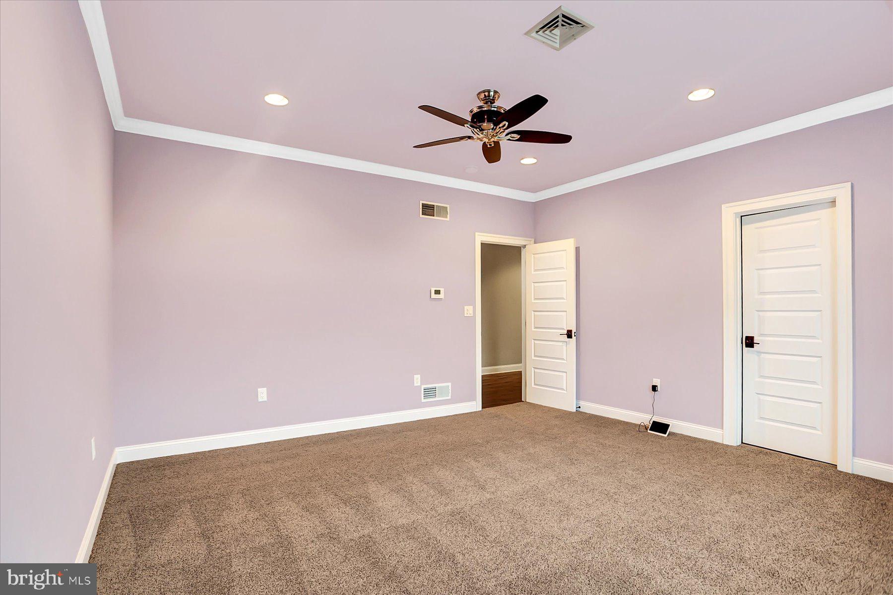 PINEHURST HILLS - Residential