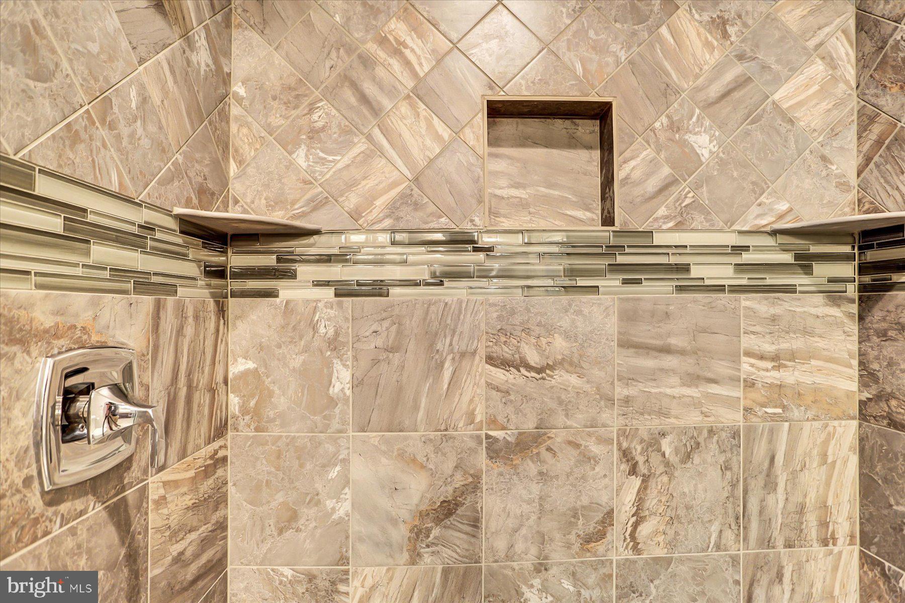 PINEHURST HILLS - Residential