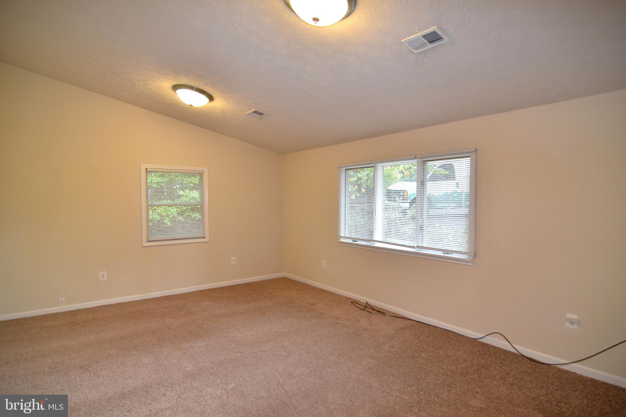 CHESAPEAKE RANCH ESTATES - Residential Lease