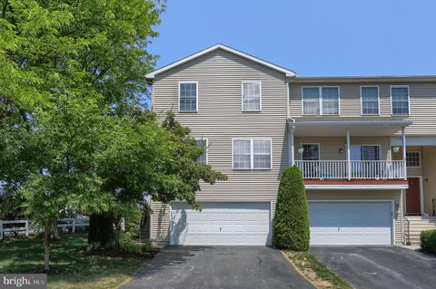 Tiny photo for 101 Woodside Court, ANNVILLE, PA 17003 (MLS # PALN2024574)