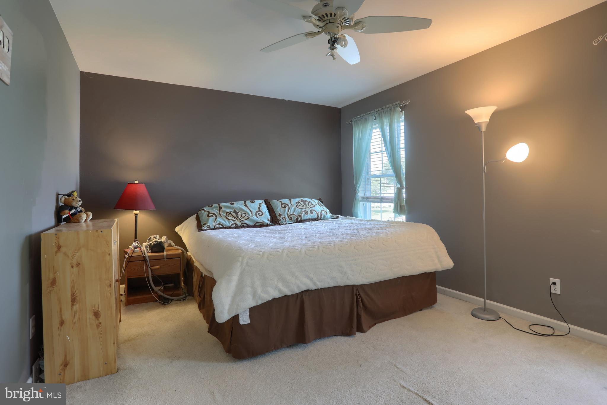 WOODSIDE - Residential