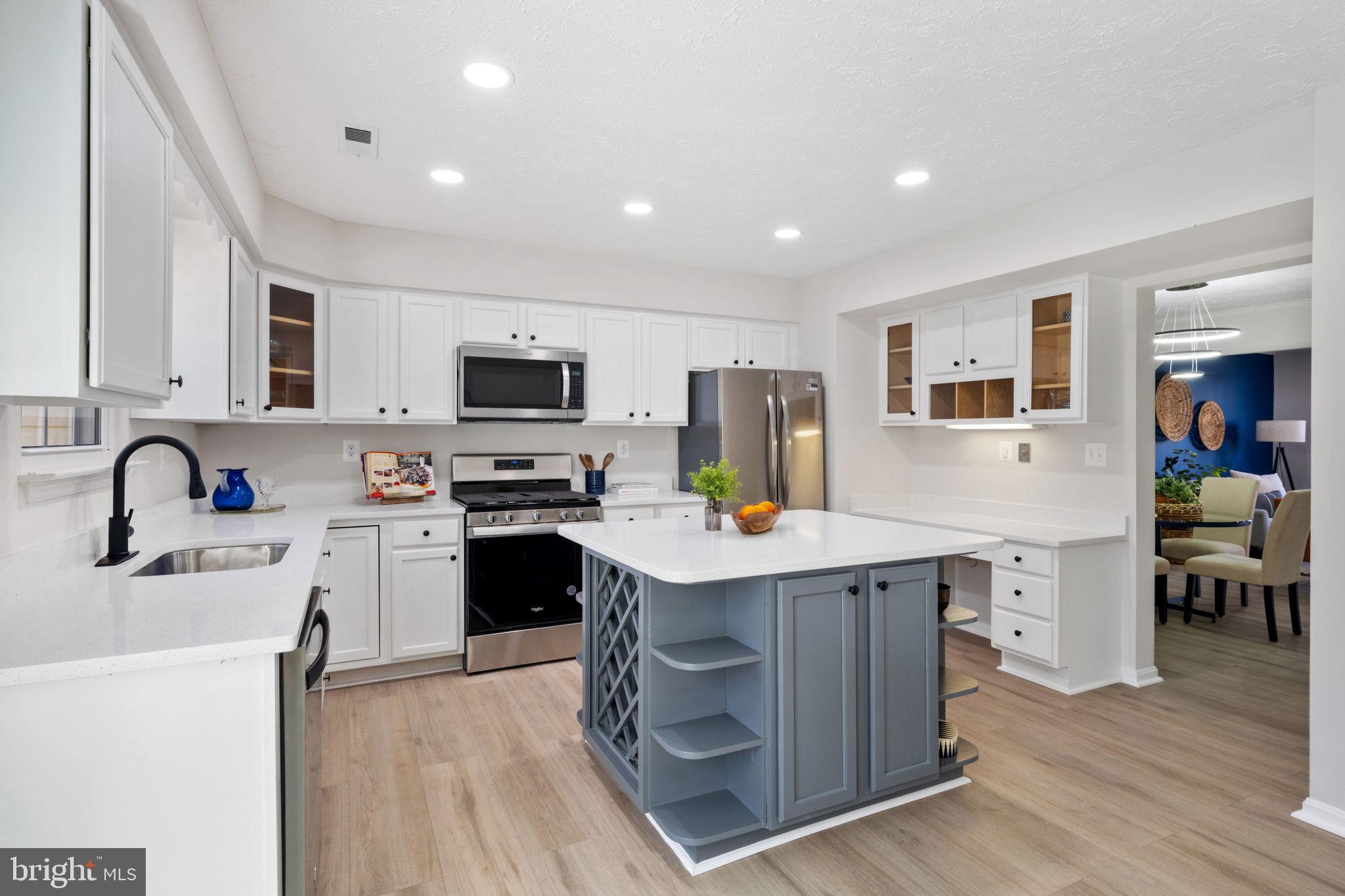 ST CHARLES DORCHESTER - Residential