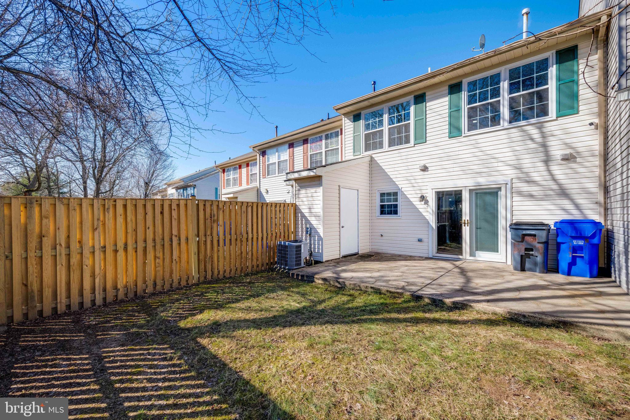 ST CHARLES DORCHESTER - Residential