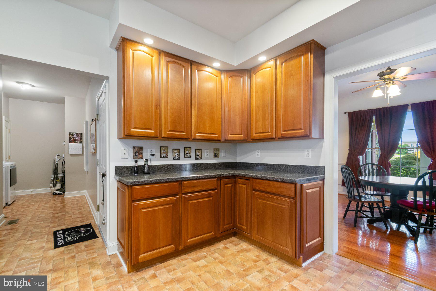 EAGLES GROVE - Residential