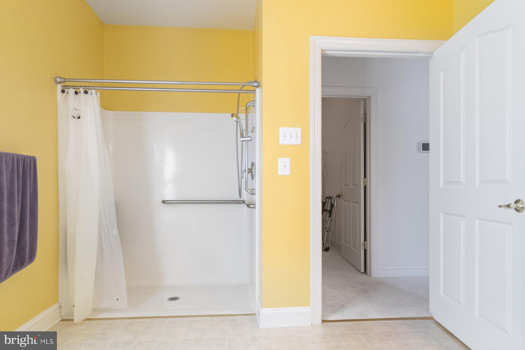 EAGLES GROVE - Residential