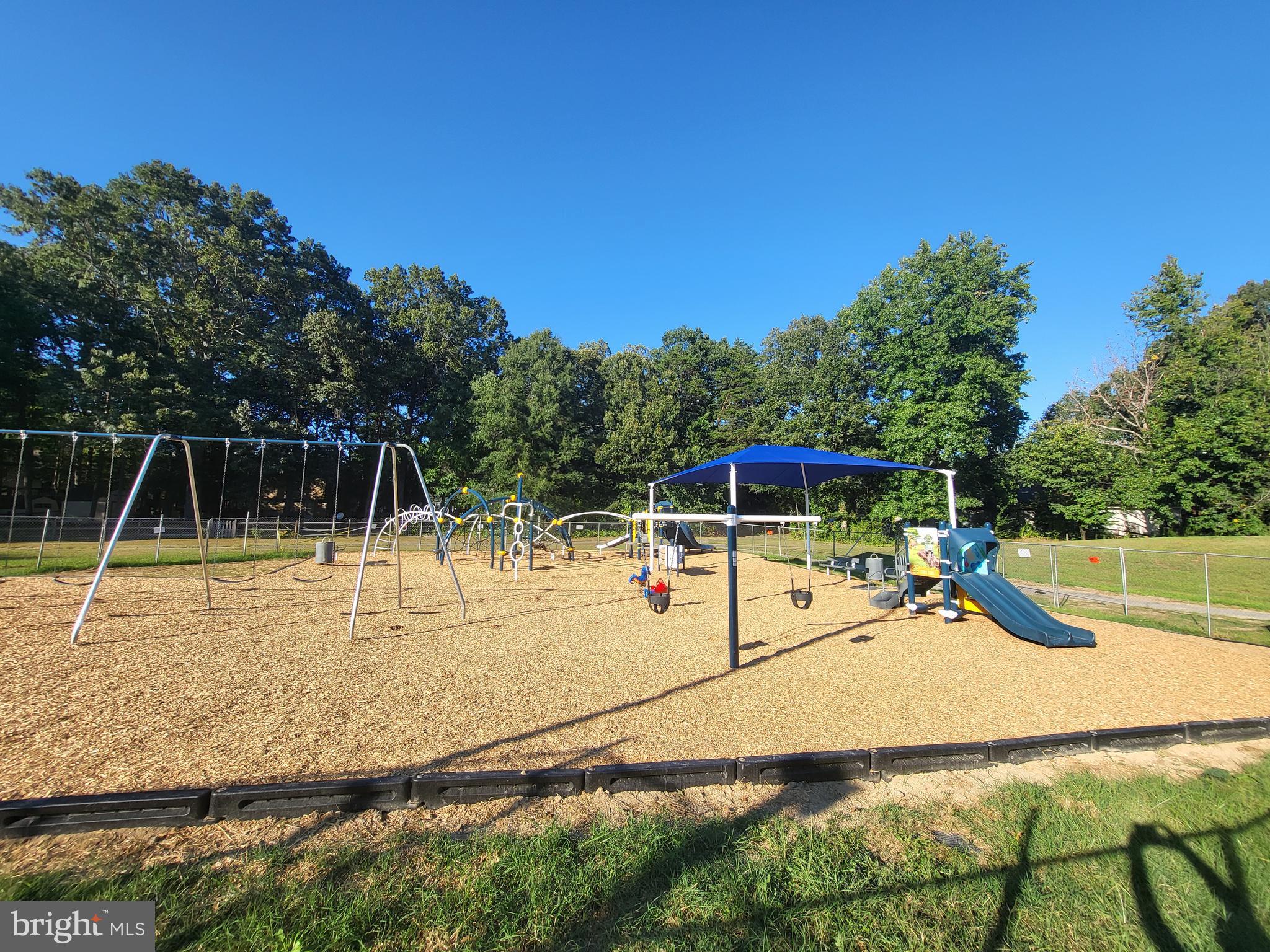 ST CHARLES HUNTINGTON - Residential