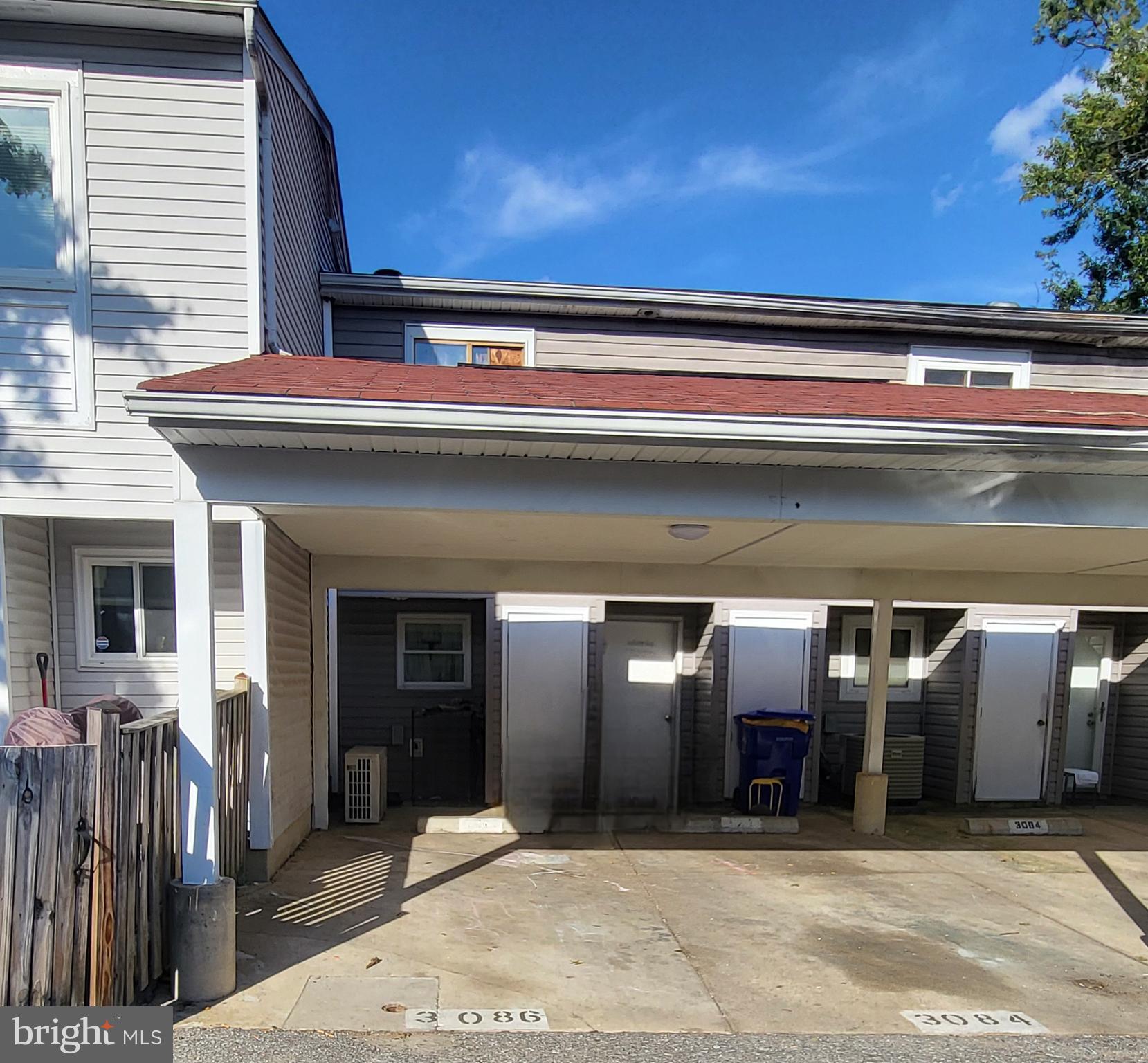 ST CHARLES HUNTINGTON - Residential