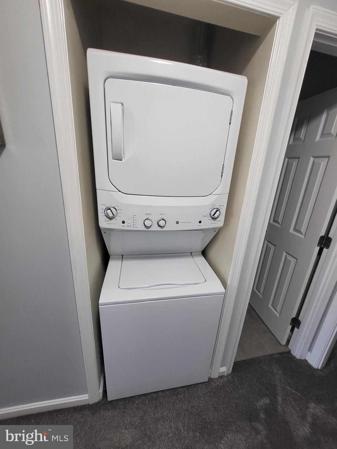 ST CHARLES HUNTINGTON - Residential