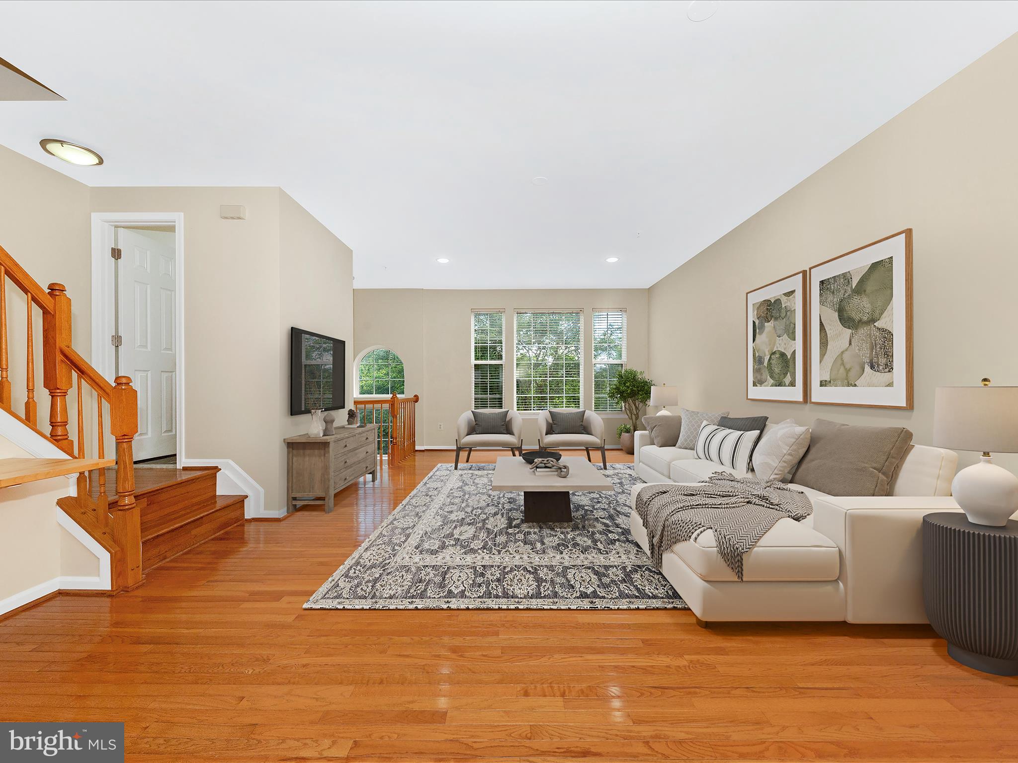 KINGSVIEW VILLAGE - Residential