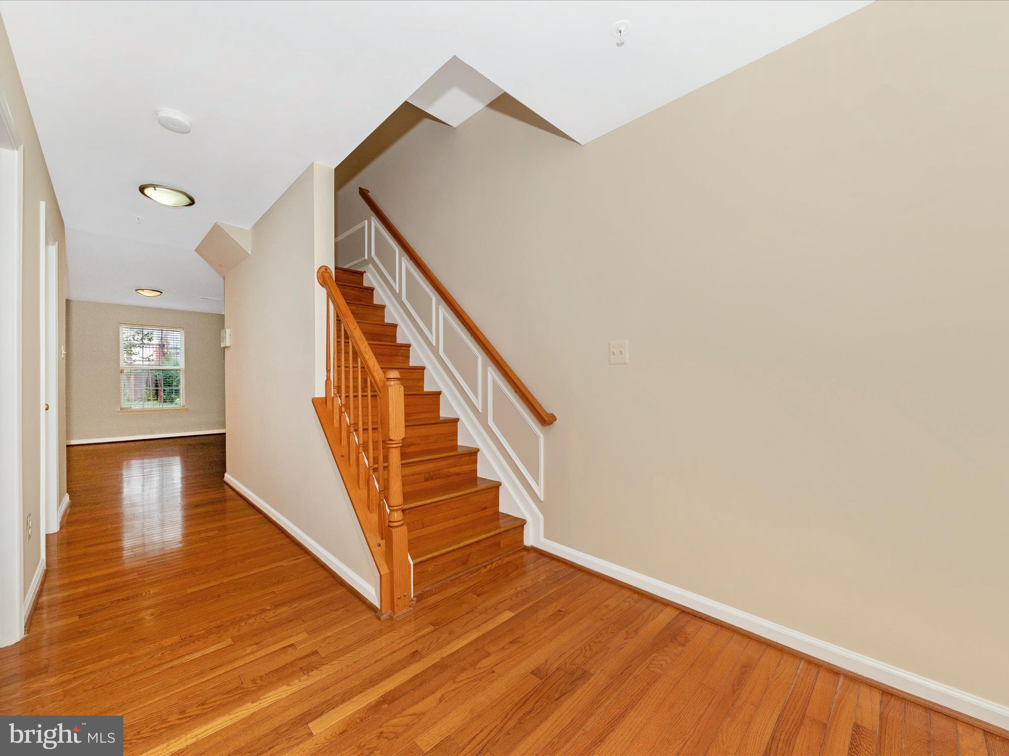 KINGSVIEW VILLAGE - Residential