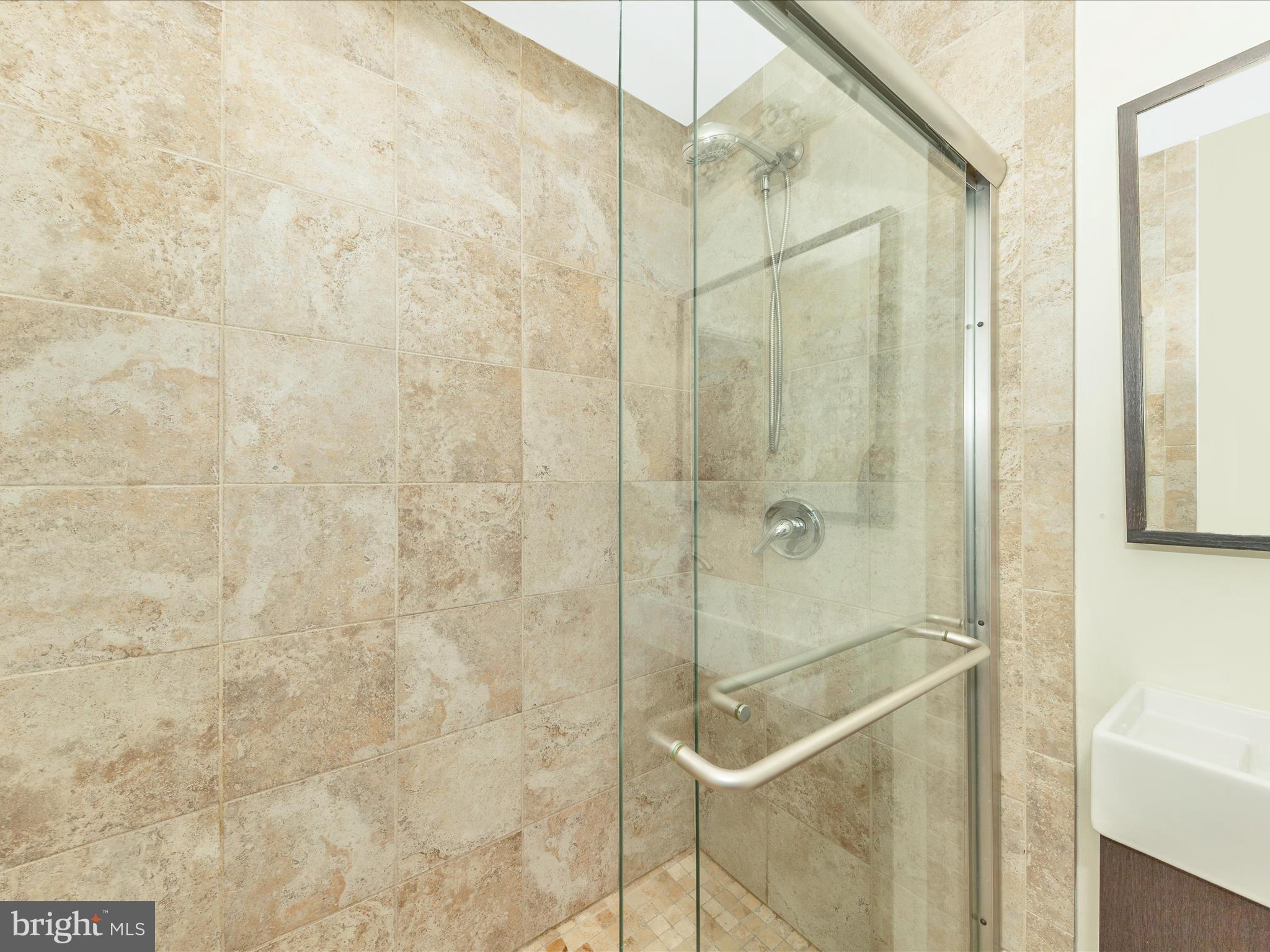 KINGSVIEW VILLAGE - Residential