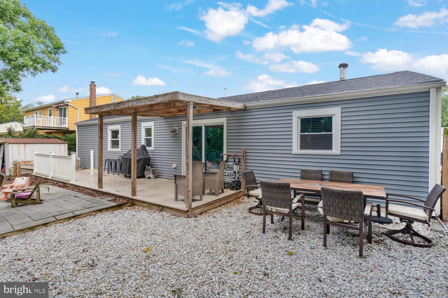 7 SPRUCE DRIVE