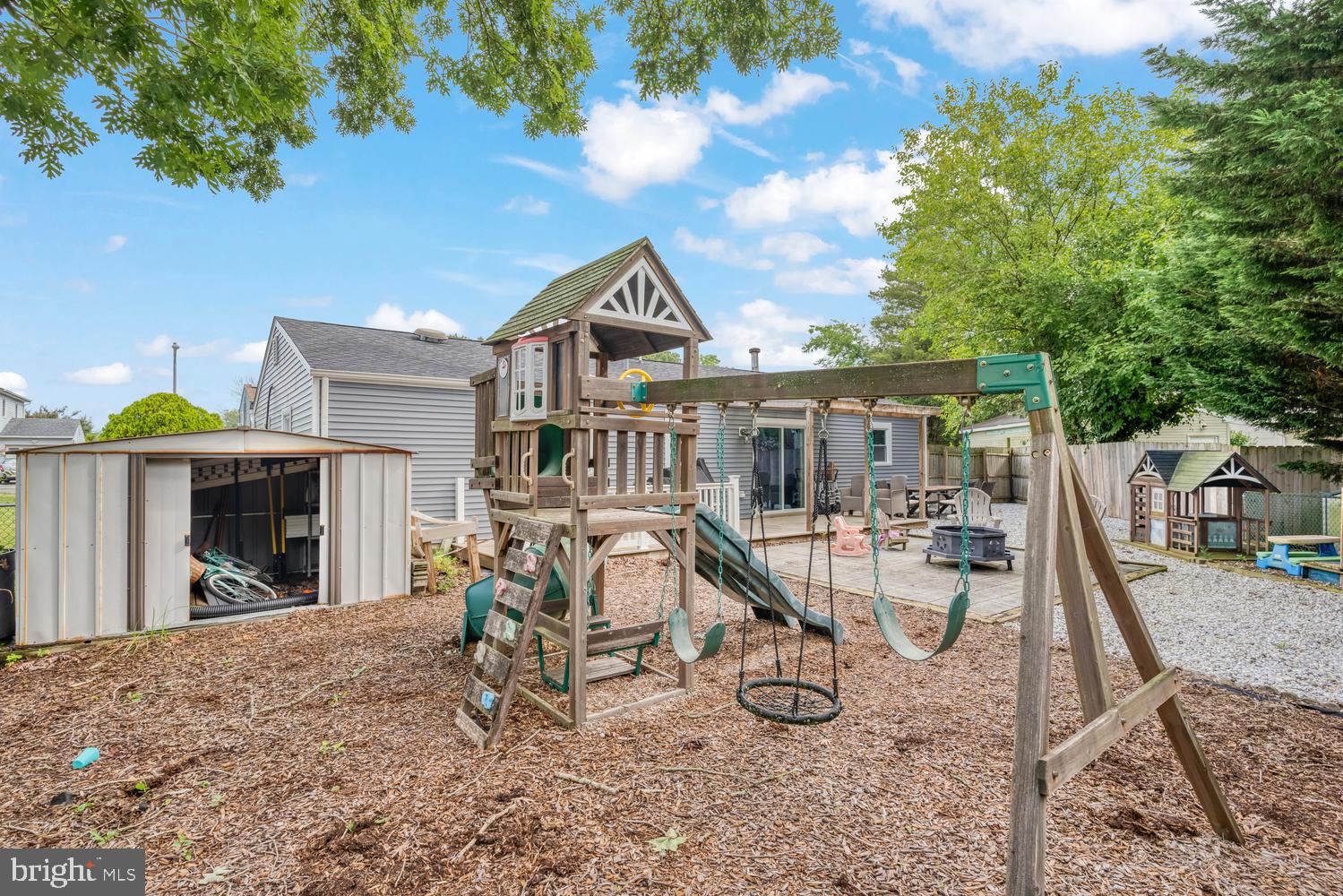 7 SPRUCE DRIVE