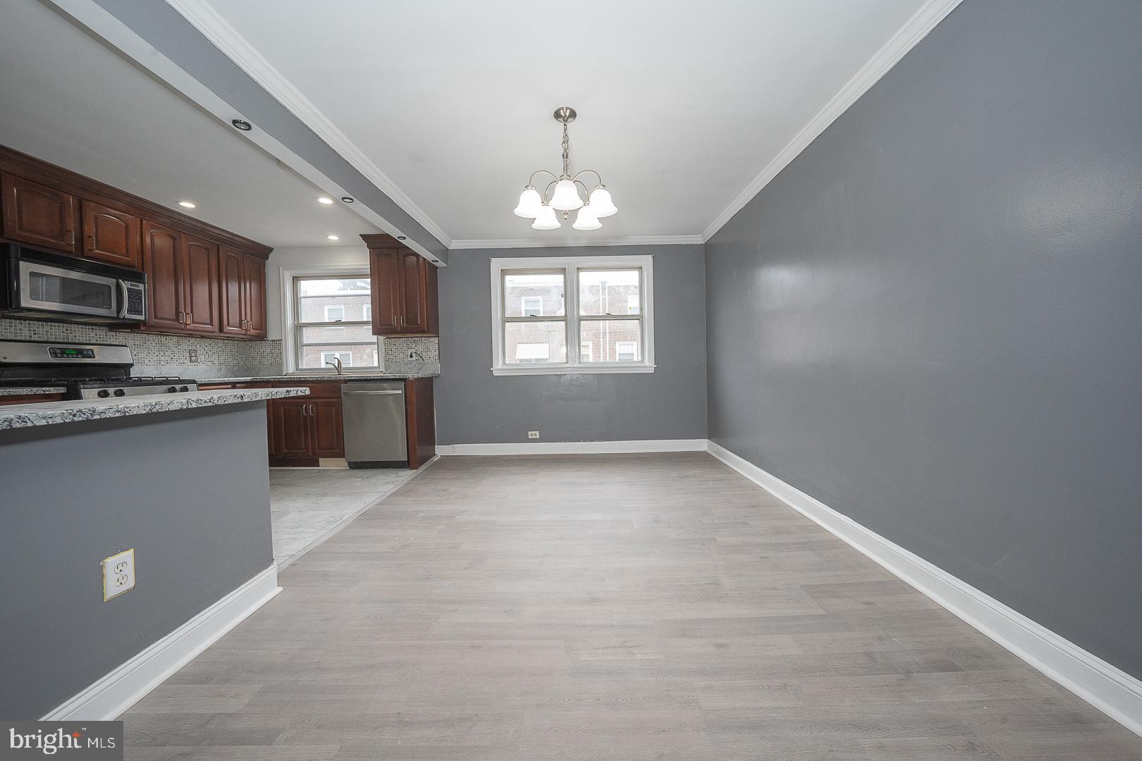 KIRKLAND - Residential