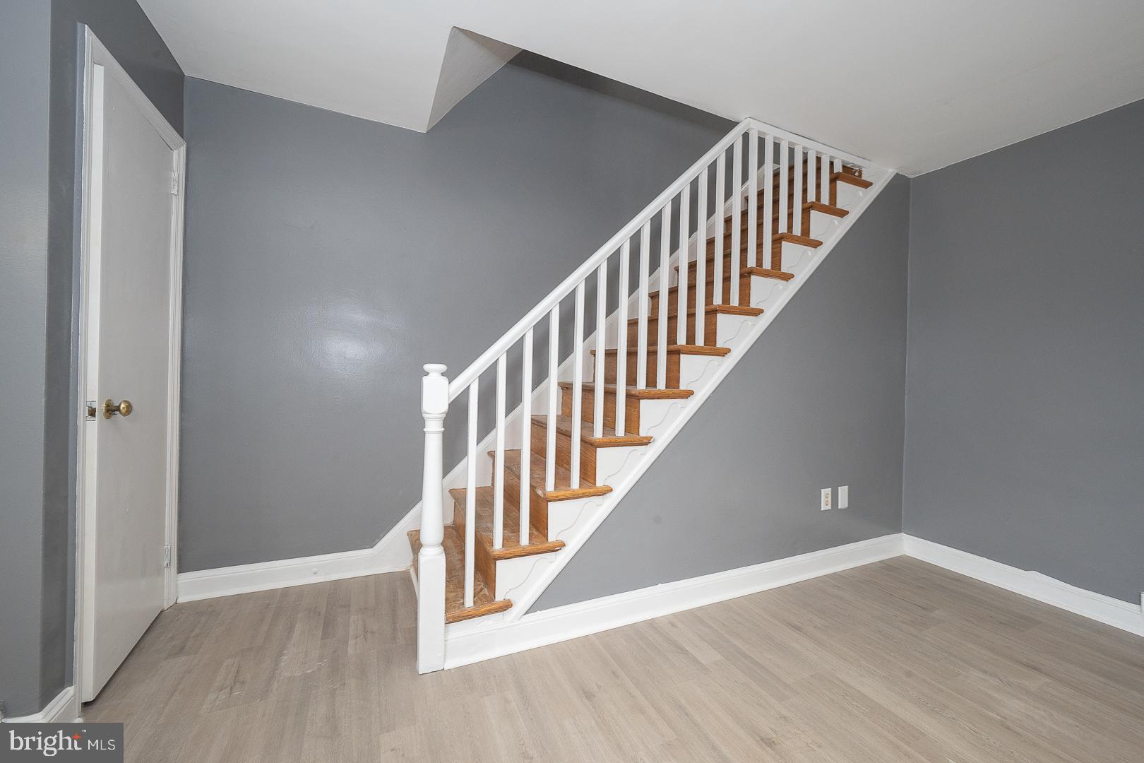 KIRKLAND - Residential