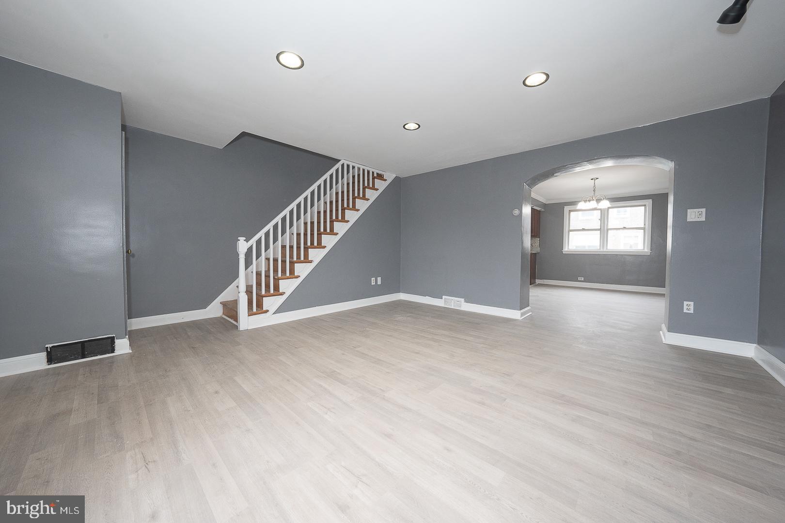 KIRKLAND - Residential