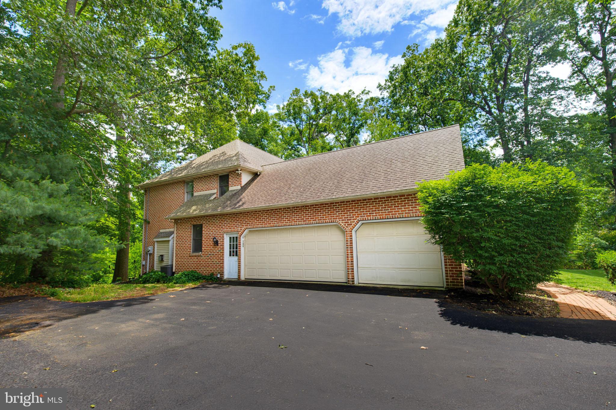 3276 VERDANT GROVE