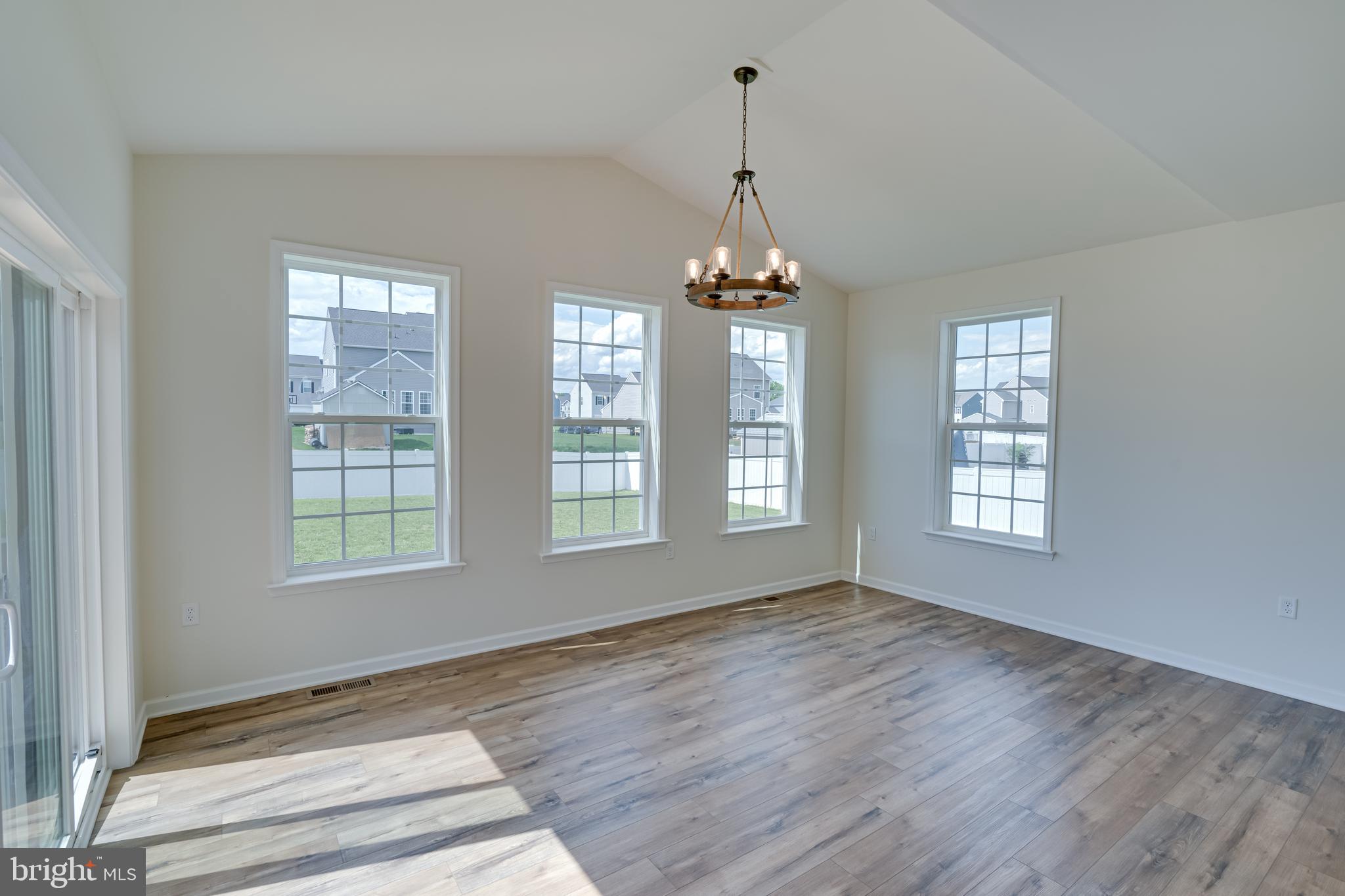 SPRINGDALE FARM - Residential