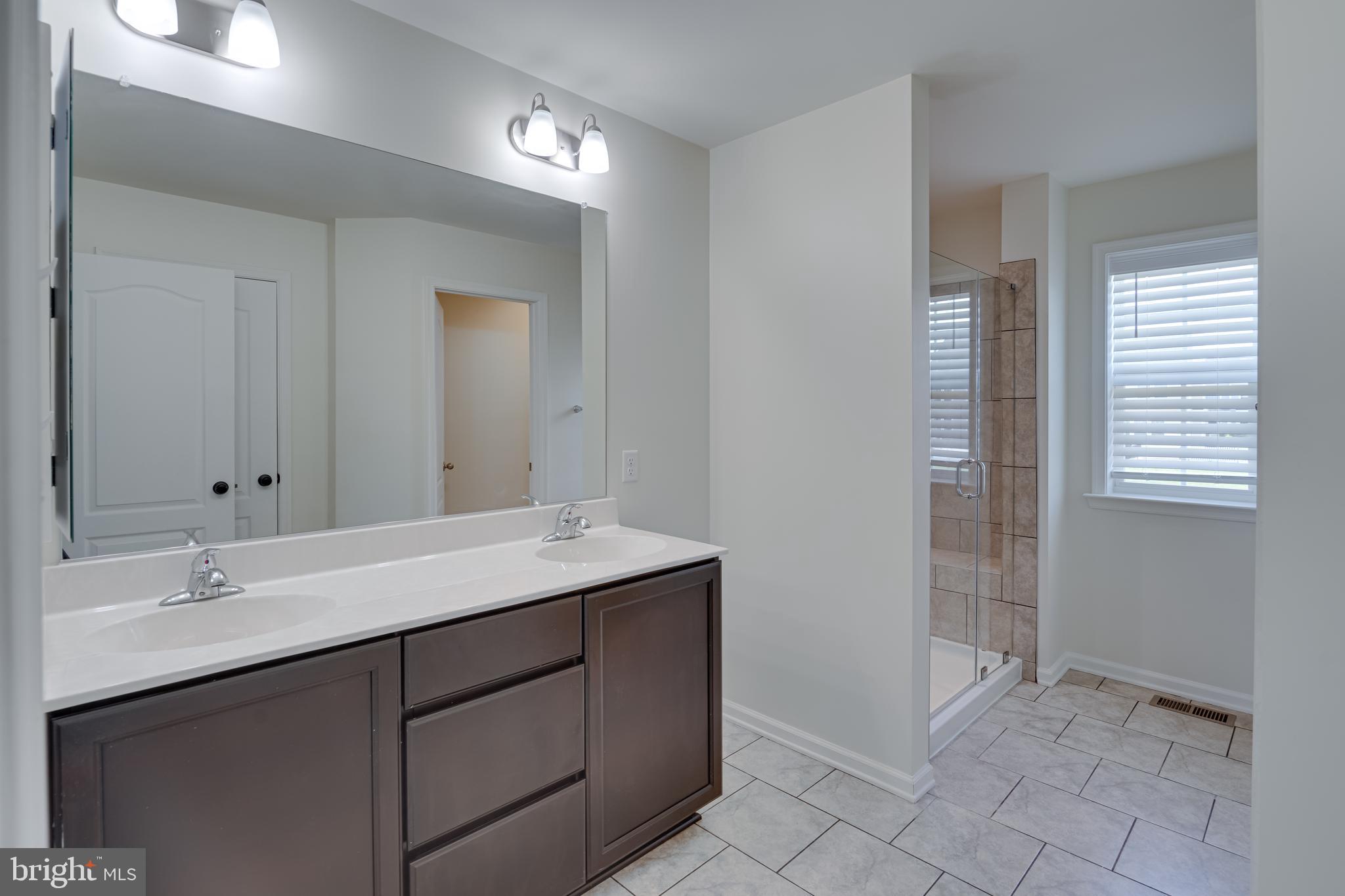 SPRINGDALE FARM - Residential