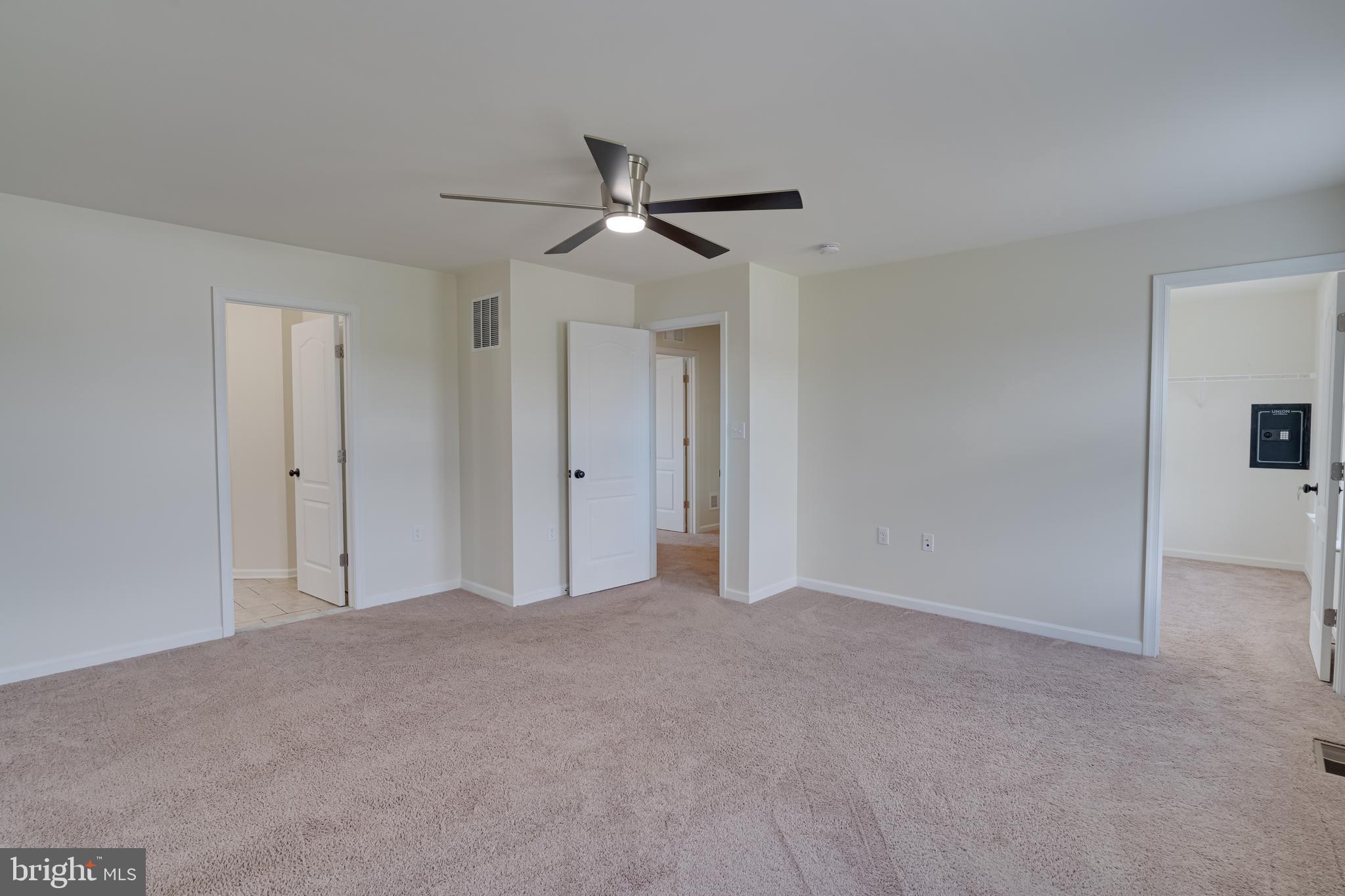 SPRINGDALE FARM - Residential