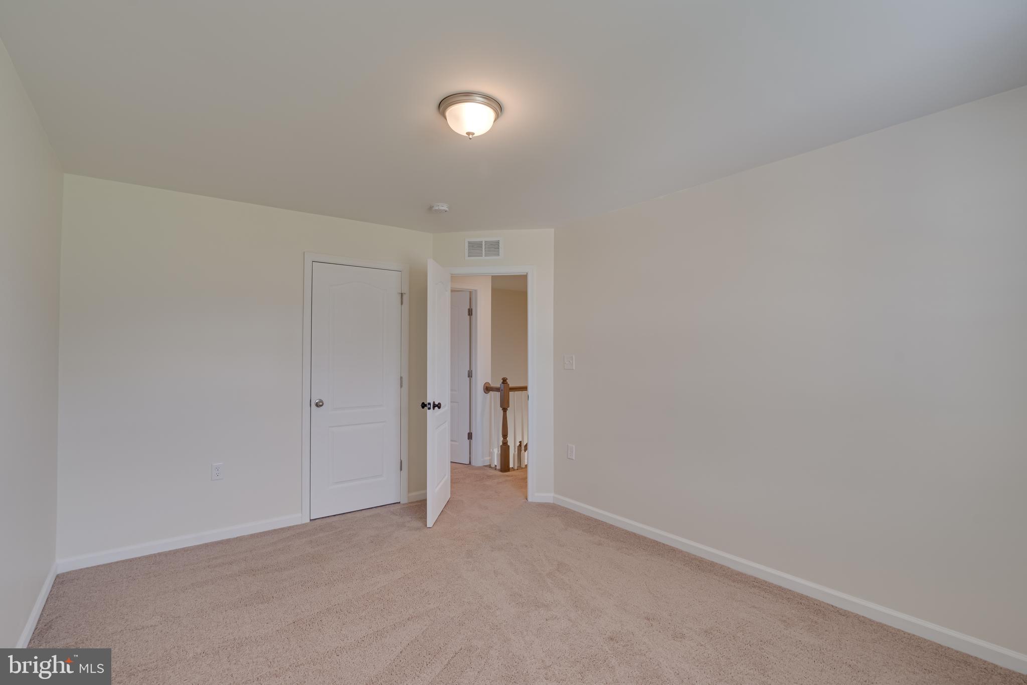 SPRINGDALE FARM - Residential