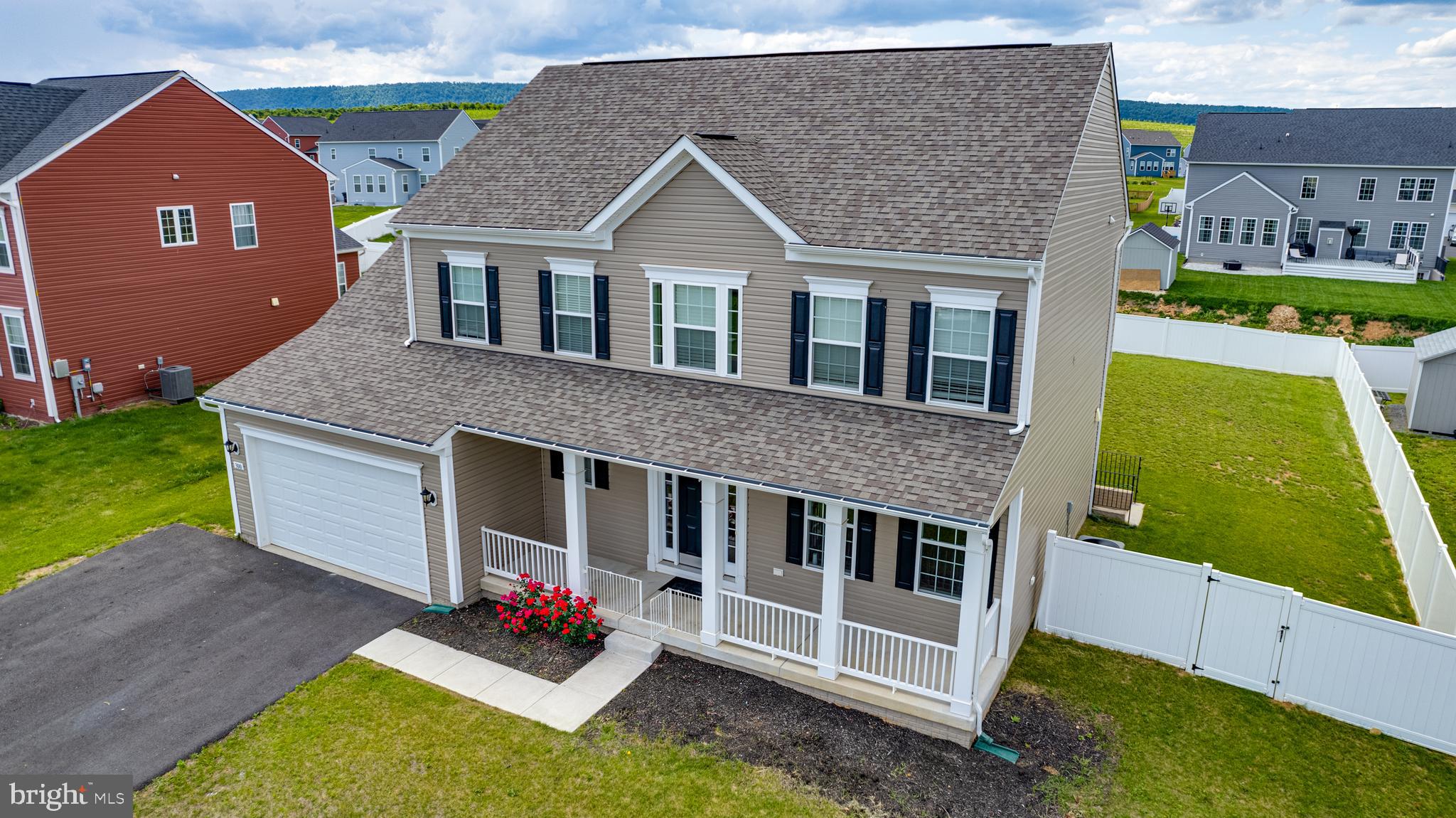 SPRINGDALE FARM - Residential