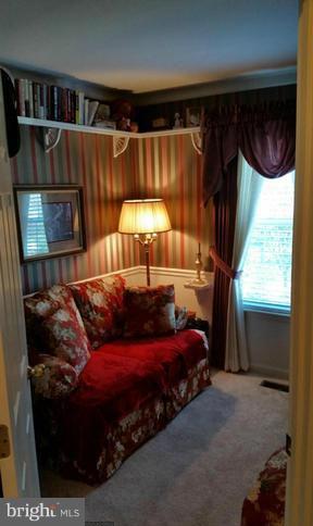 MAIN ST VILLAGE - Residential Lease