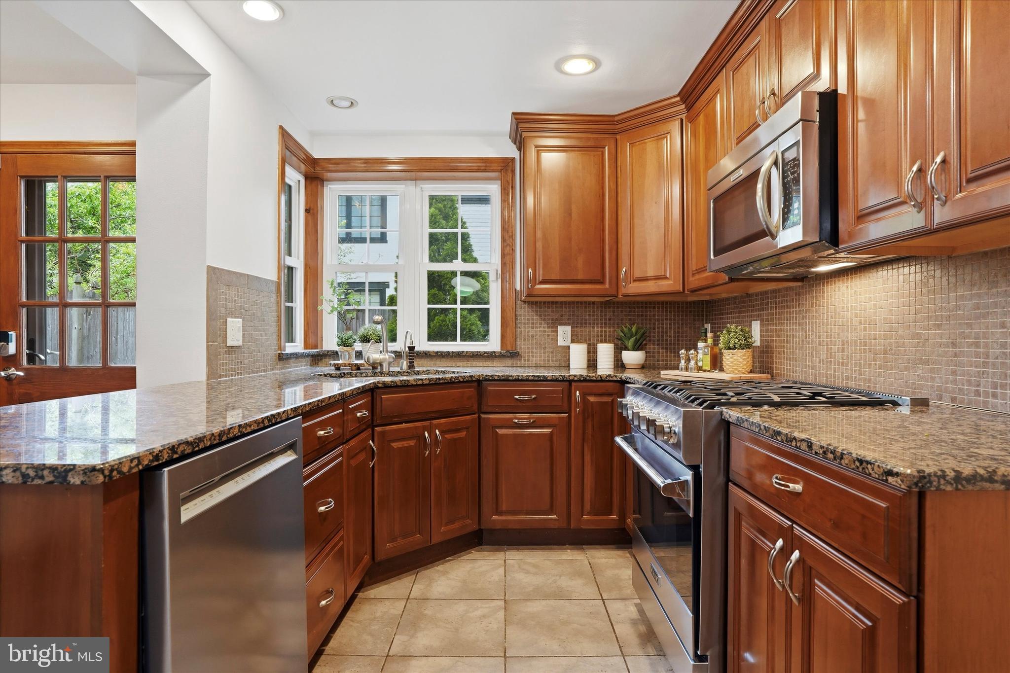 MERION PARK - Residential