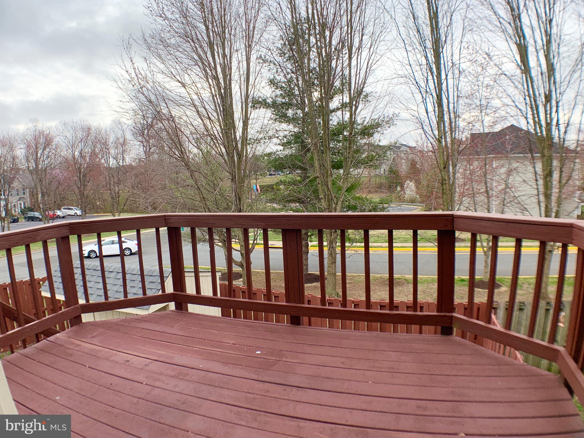 HAMPTON OAKS - Residential Lease