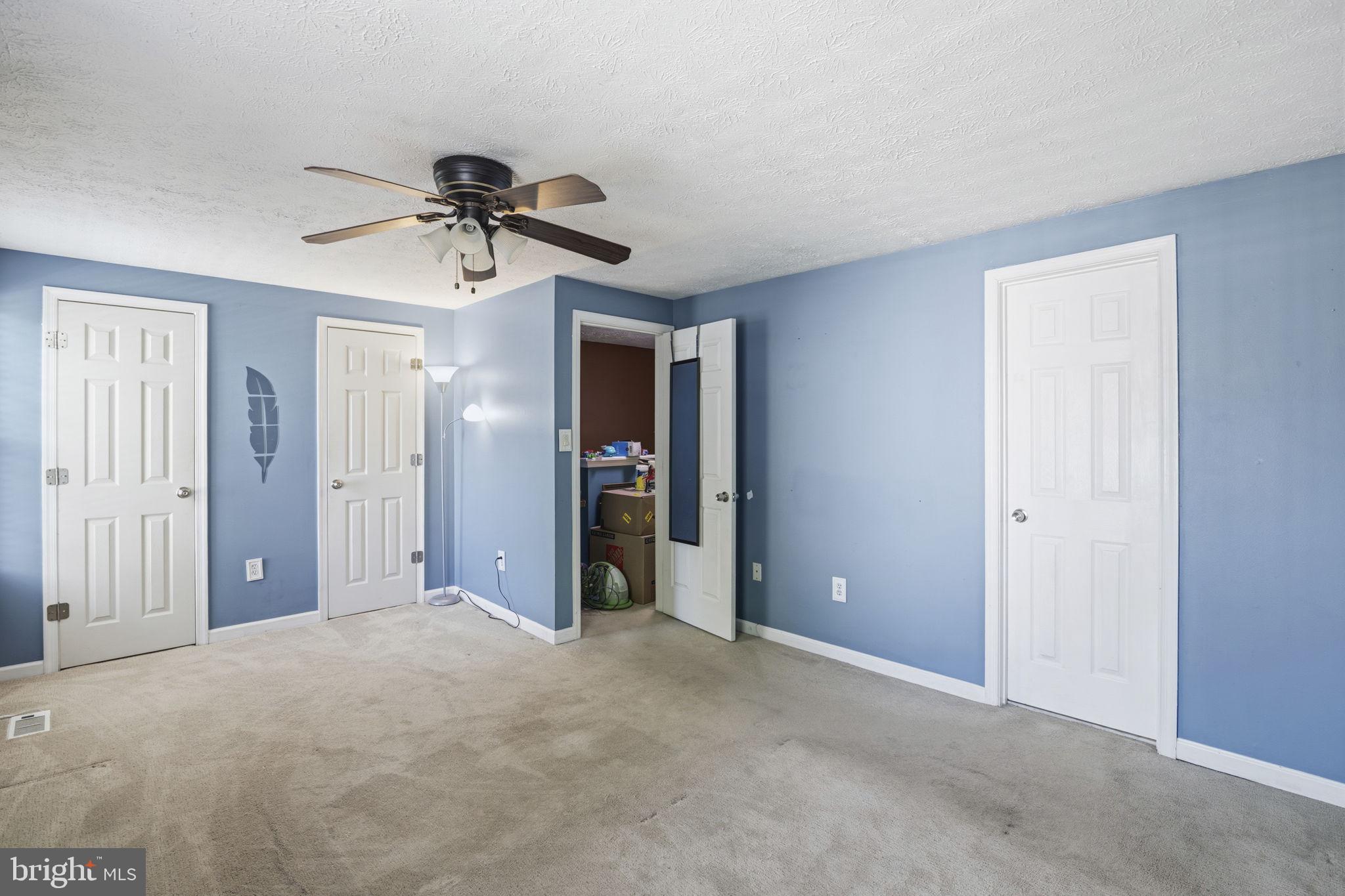 BRENTWOOD CONDO - Residential