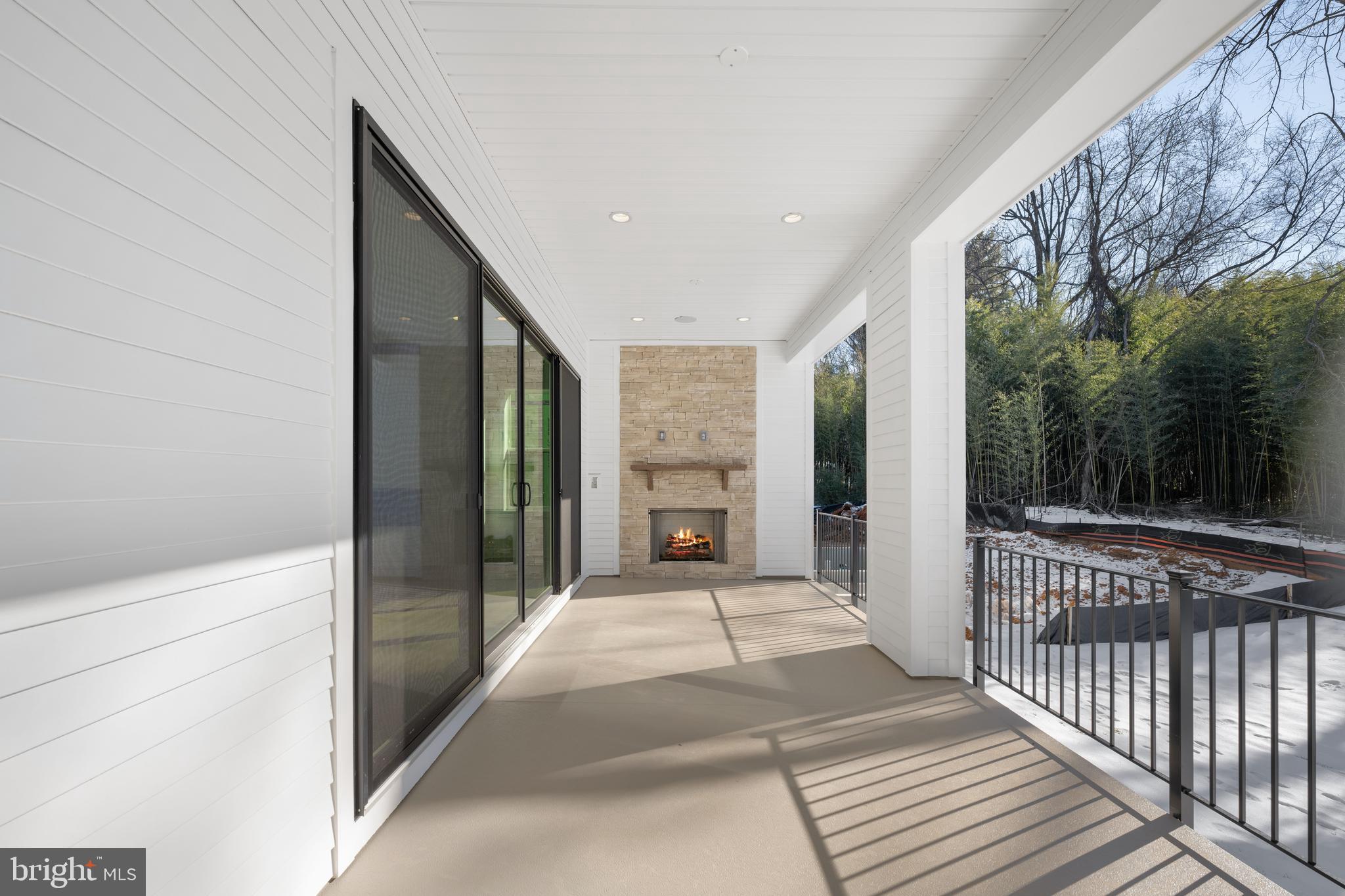 AMALYN - Residential