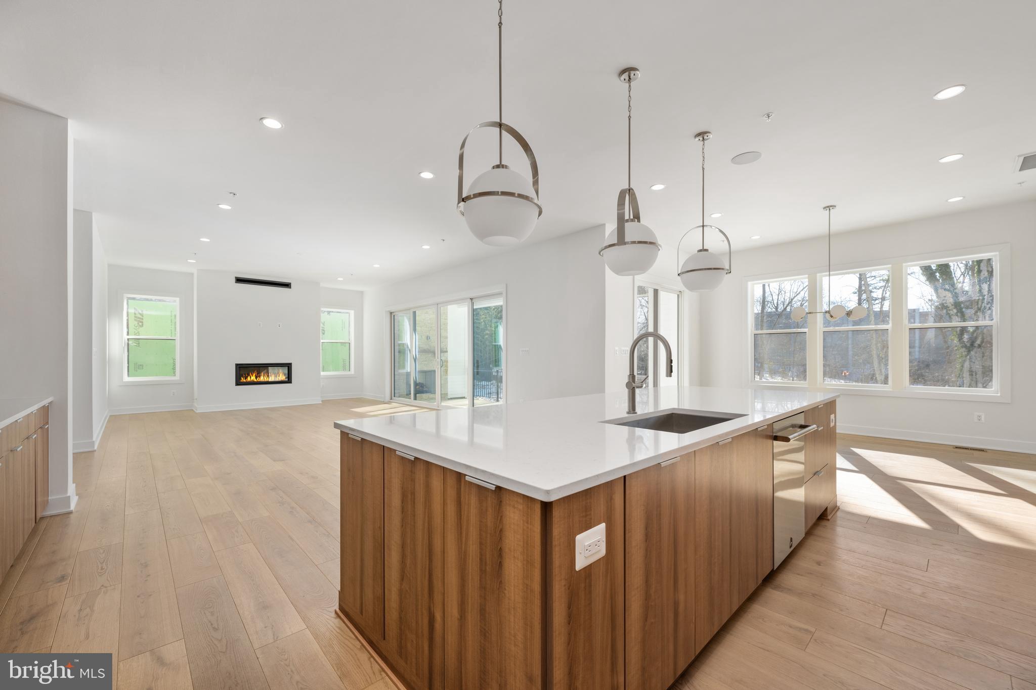 AMALYN - Residential