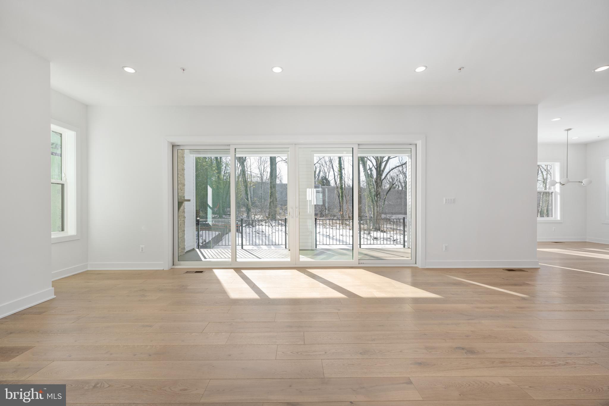 AMALYN - Residential