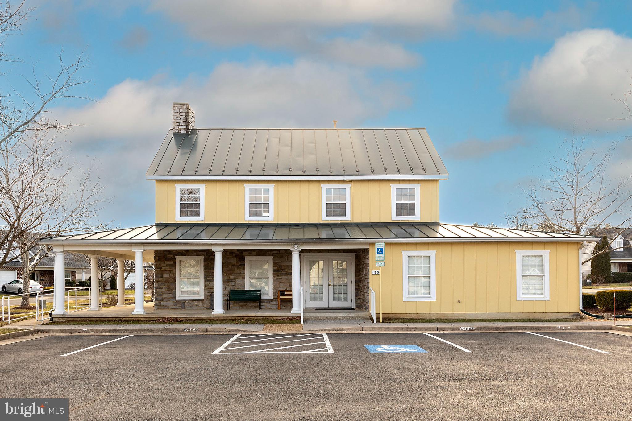 CROSS CREEK VILLAGE - Residential