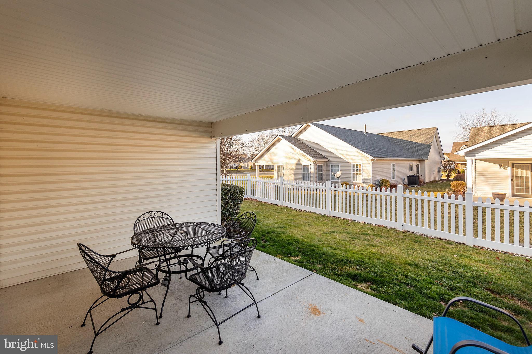 CROSS CREEK VILLAGE - Residential