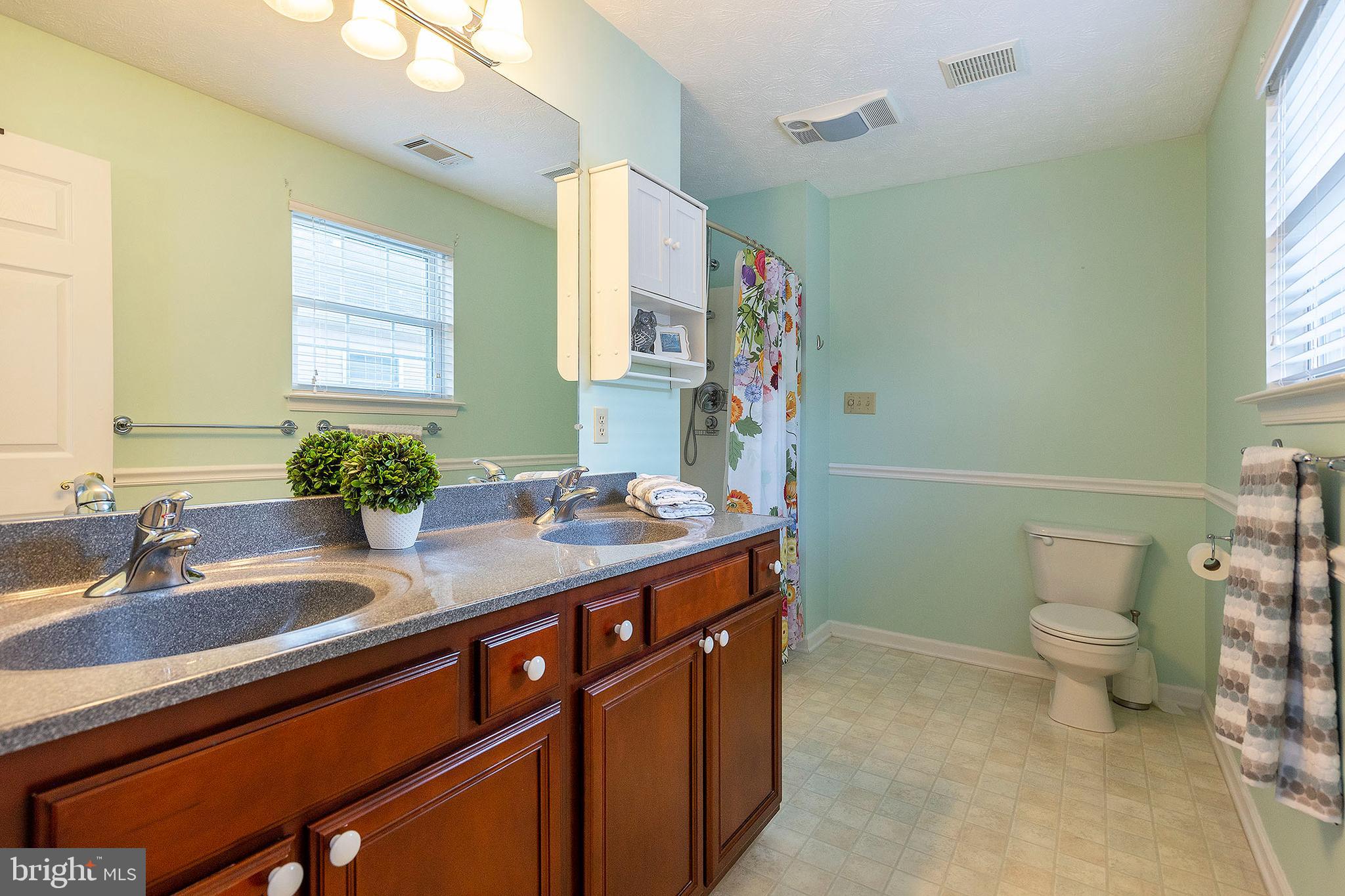 CROSS CREEK VILLAGE - Residential