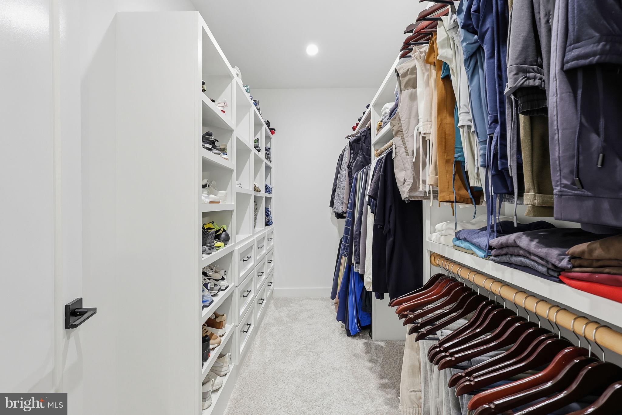 BROYHILL LANGLEY ESTATES - Residential