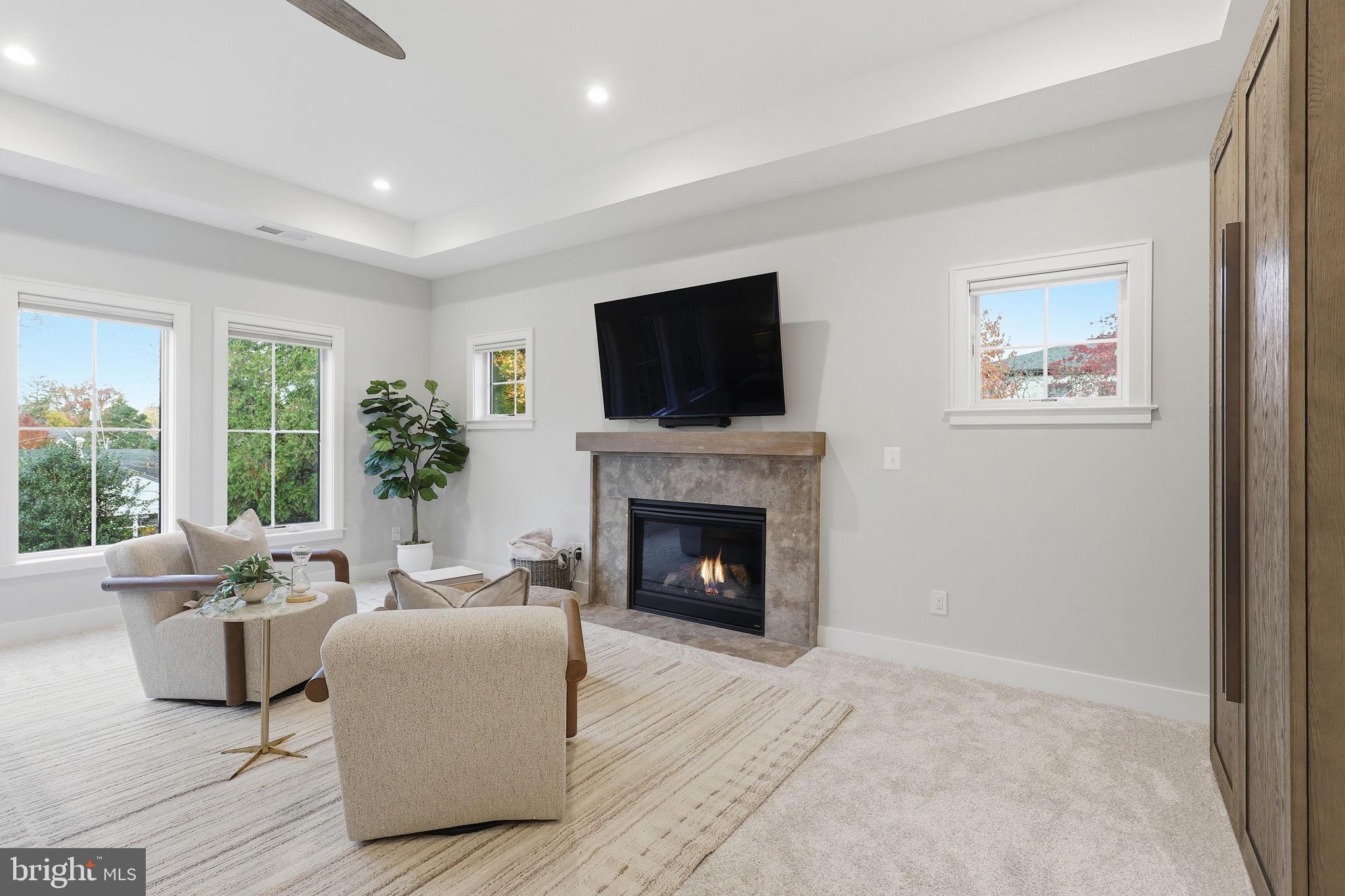 BROYHILL LANGLEY ESTATES - Residential